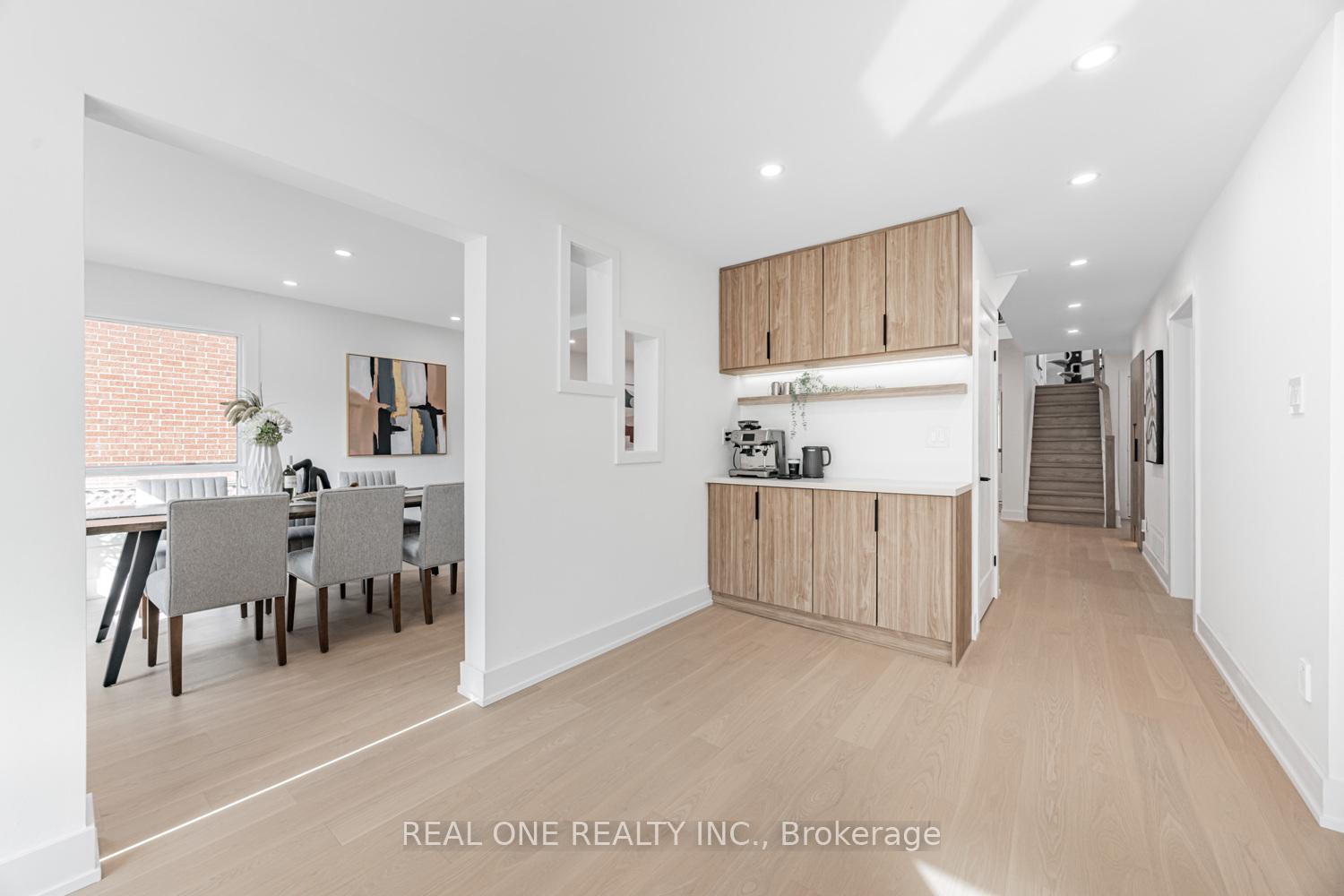 Photo 11 of 50 Bryant Road, Markham, Markham Village — HOMEH