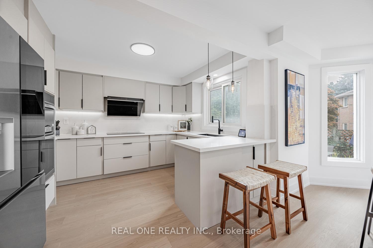 Photo 12 of 50 Bryant Road, Markham, Markham Village — HOMEH