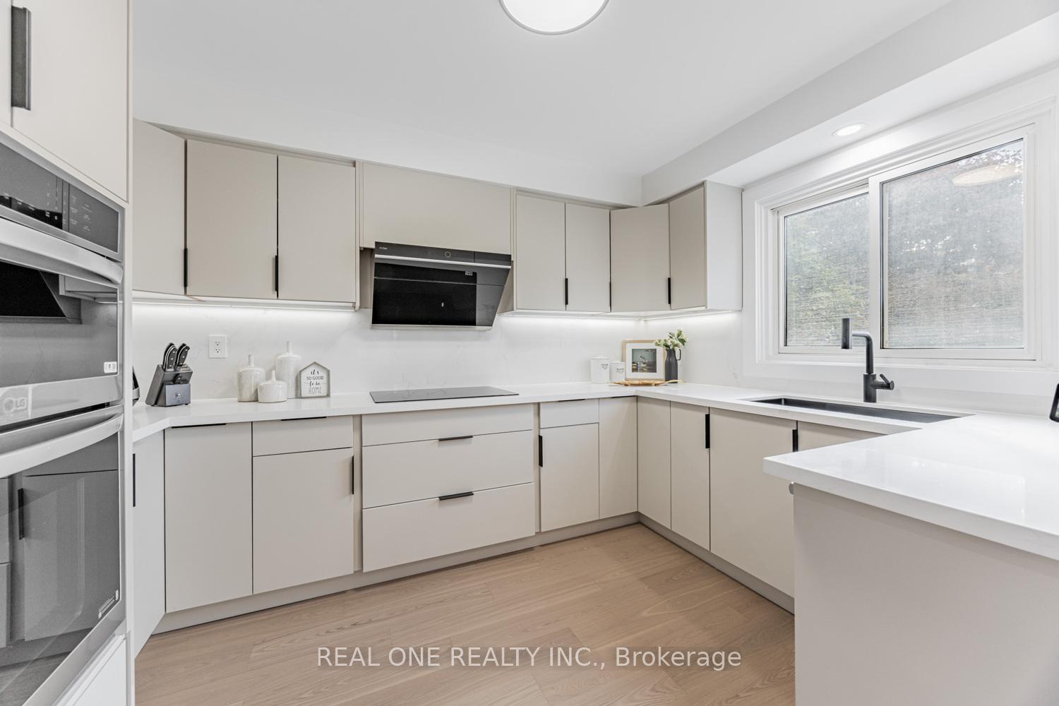 Photo 14 of 50 Bryant Road, Markham, Markham Village — HOMEH