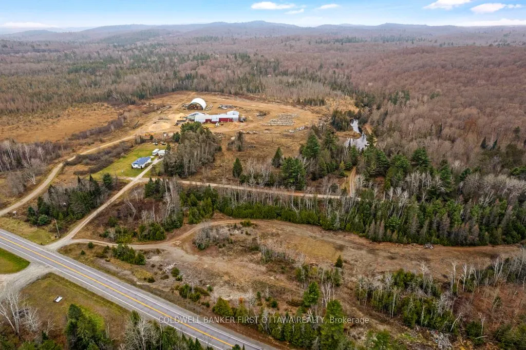 Photo 4 of 8697-A Highway 511, Lanark Highlands, Lanark Highlands (Darling) Twp — HOMEH