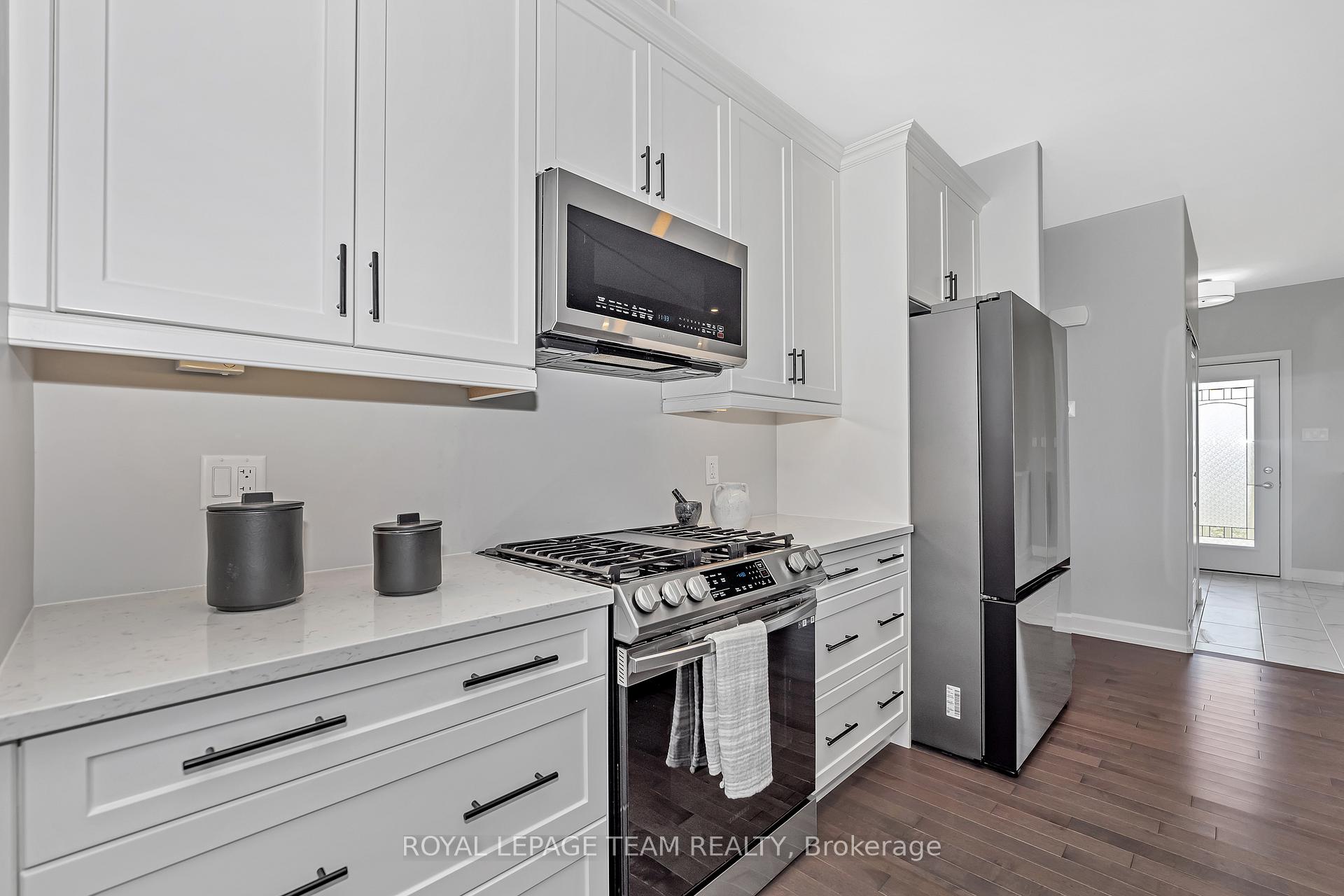 Photo 15 of 17 Isobel McEwan Street, McNab/Braeside, Mcnab/Braeside Twps — HOMEH