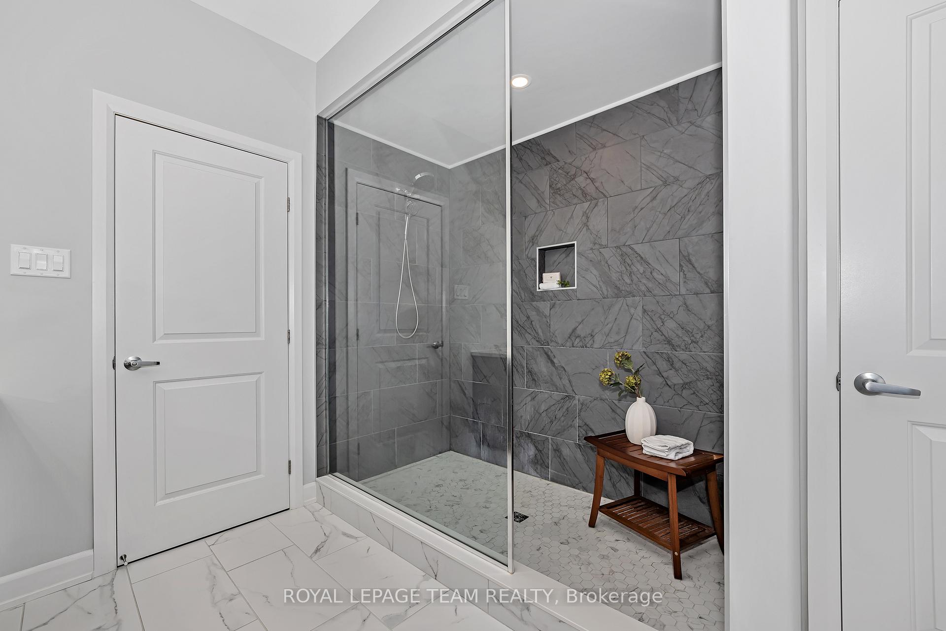 Photo 23 of 17 Isobel McEwan Street, McNab/Braeside, Mcnab/Braeside Twps — HOMEH