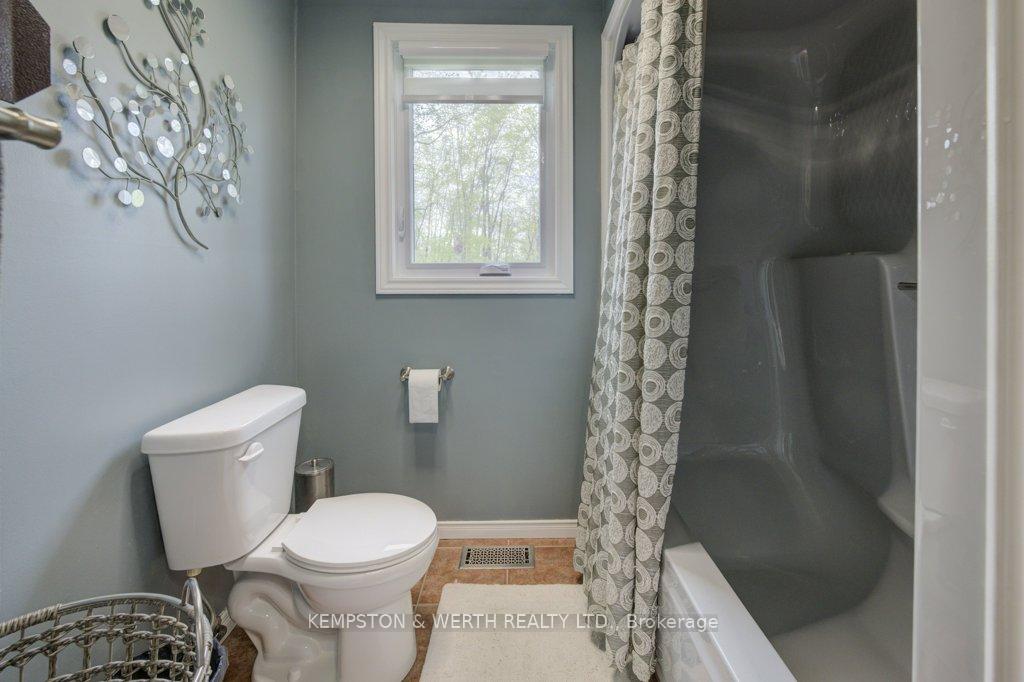 Photo 25 of 110 McGivern Street, Mapleton, Rural Mapleton — HOMEH