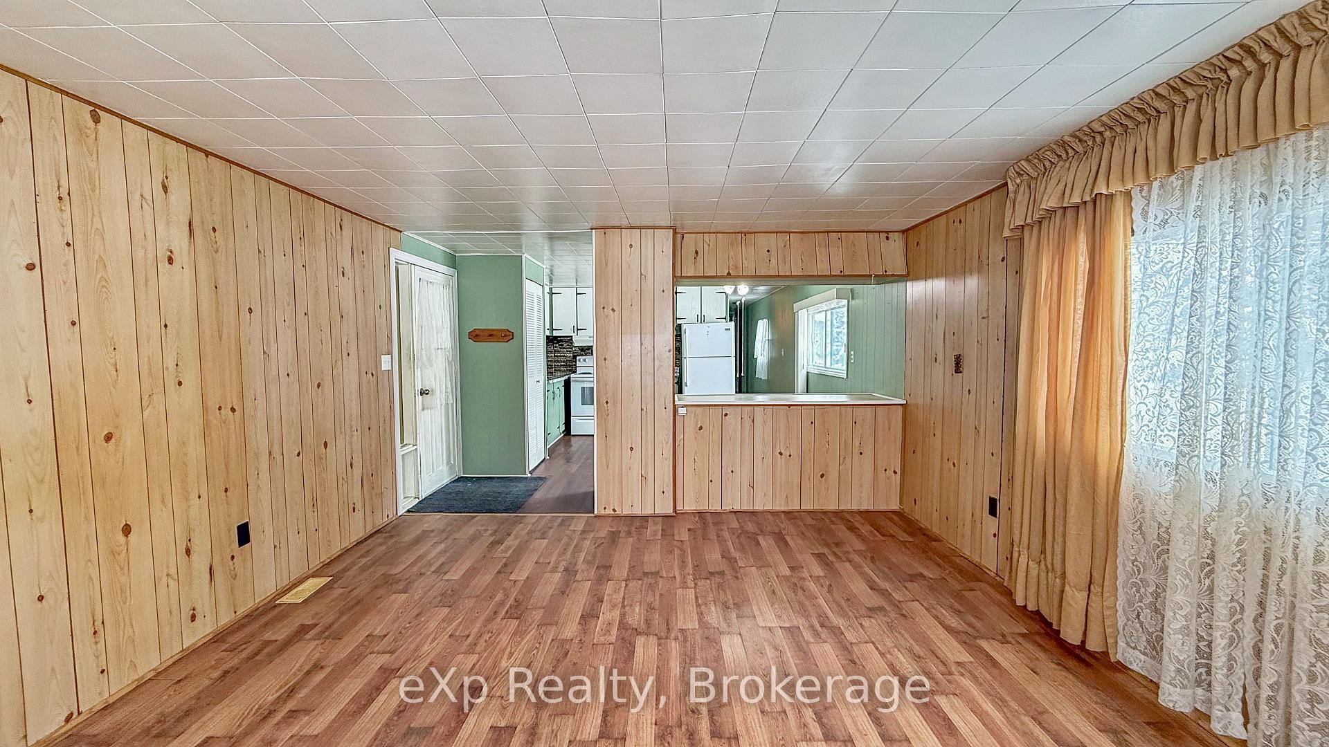 Photo 9 of Unit Unit 2, 3075 Mary Street, Howick — HOMEH