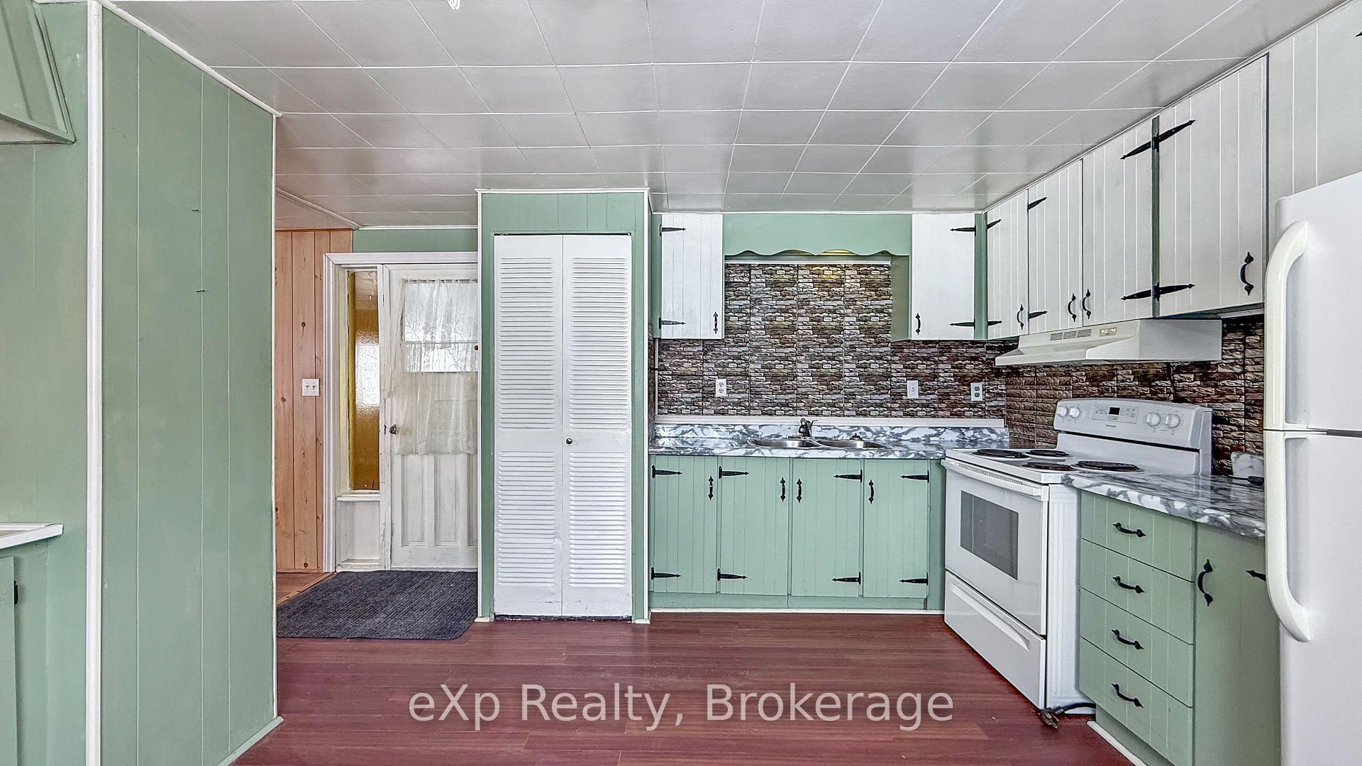 Photo 12 of Unit Unit 2, 3075 Mary Street, Howick — HOMEH