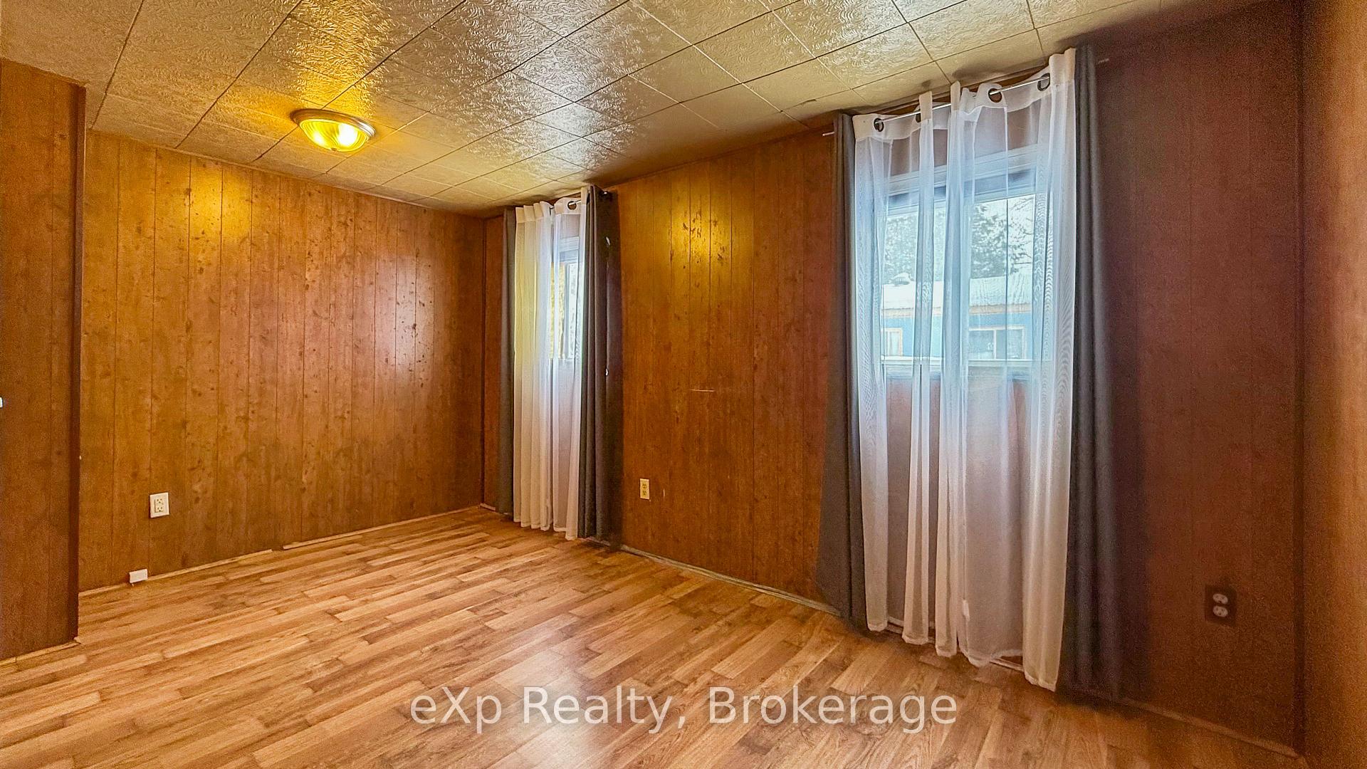 Photo 17 of Unit Unit 2, 3075 Mary Street, Howick — HOMEH