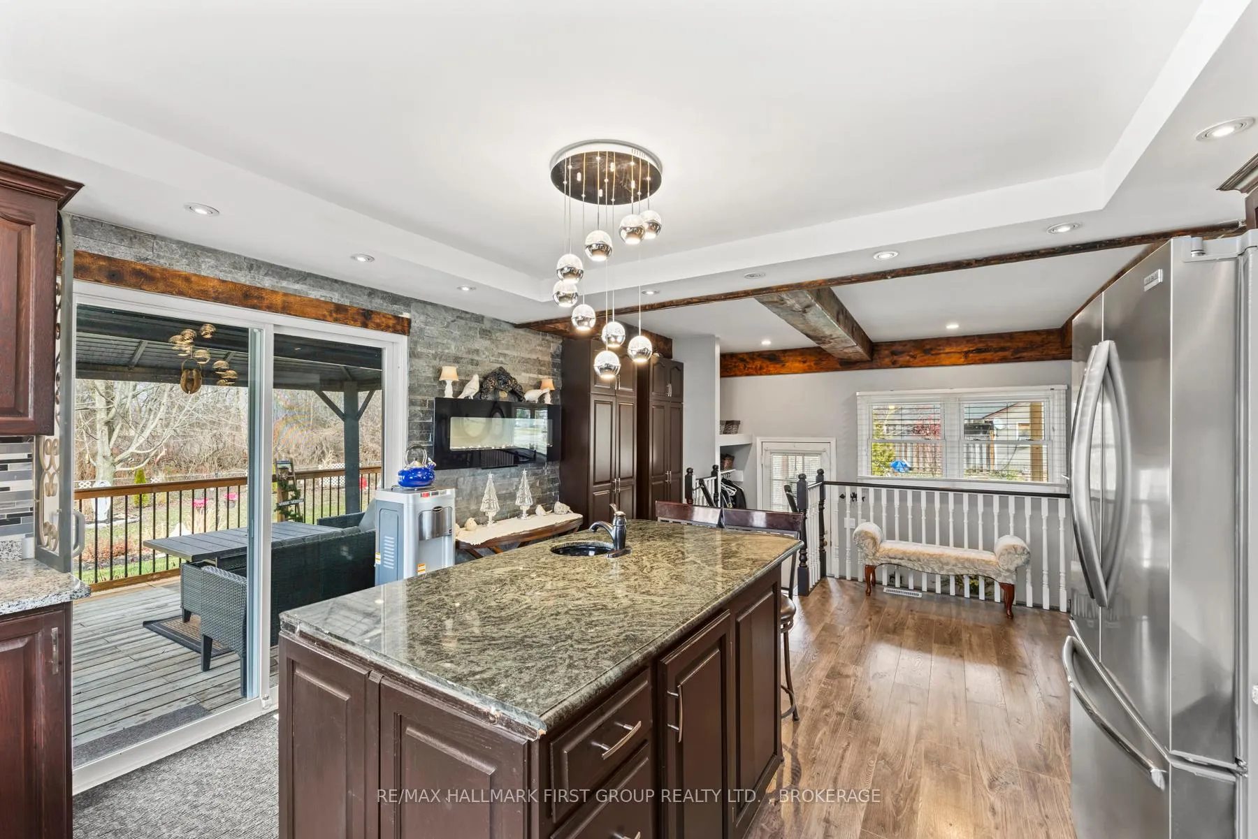Photo 11 of 475 Absalom Road, Loyalist, Lennox and Addington - South — HOMEH