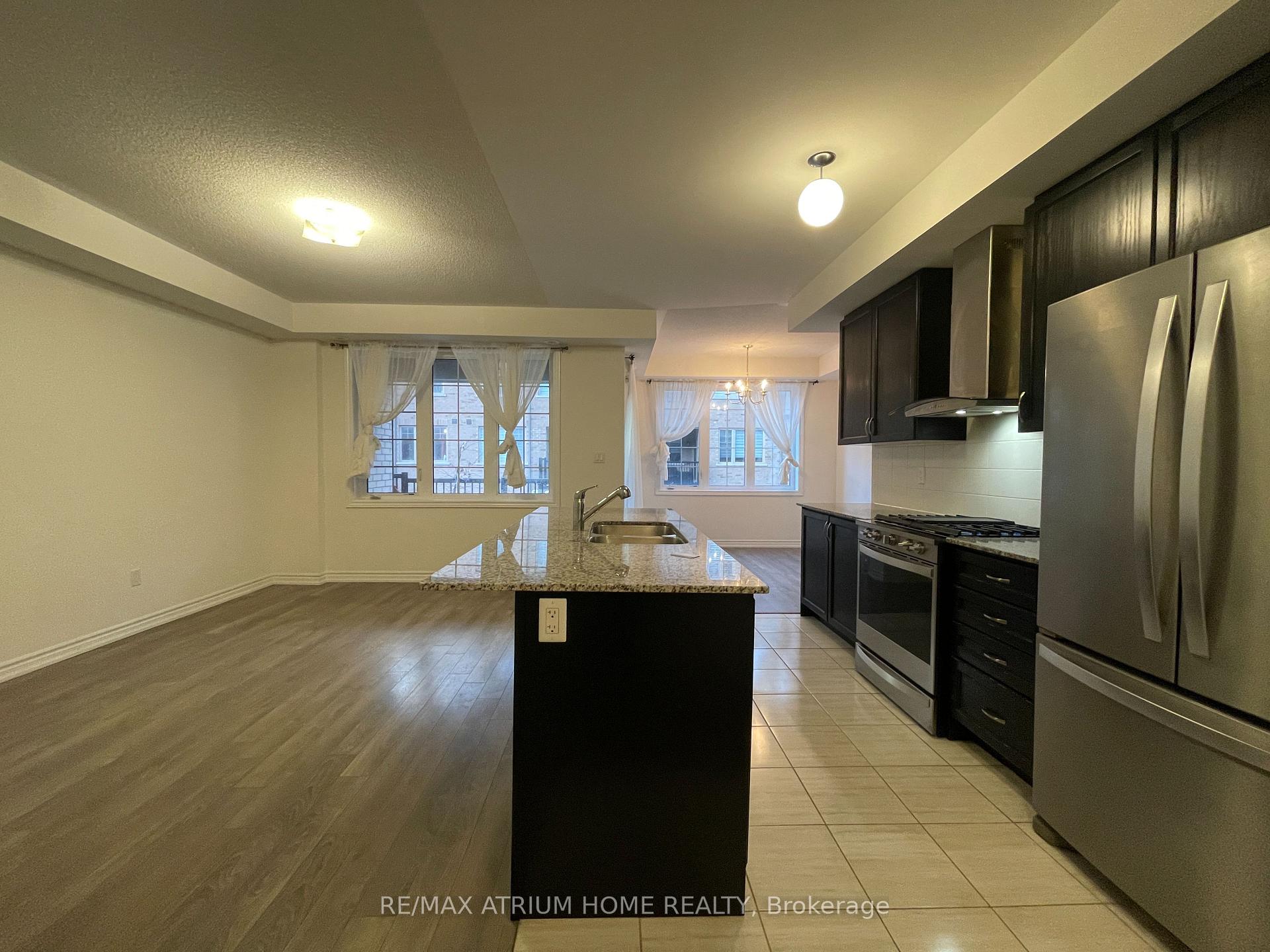 Photo 2 of 472 Arthur Bonner Avenue, Markham, Cornell — HOMEH