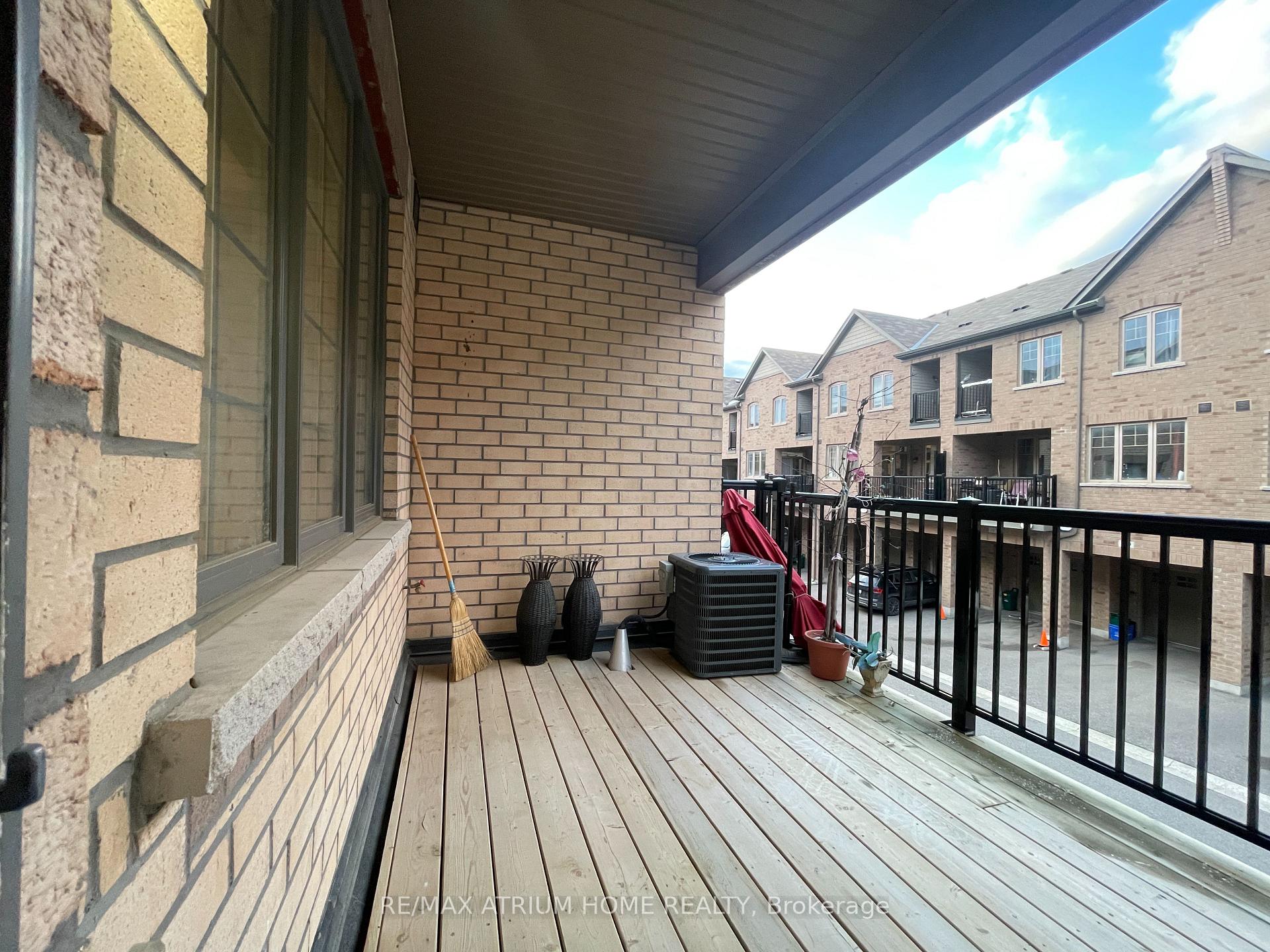Photo 6 of 472 Arthur Bonner Avenue, Markham, Cornell — HOMEH