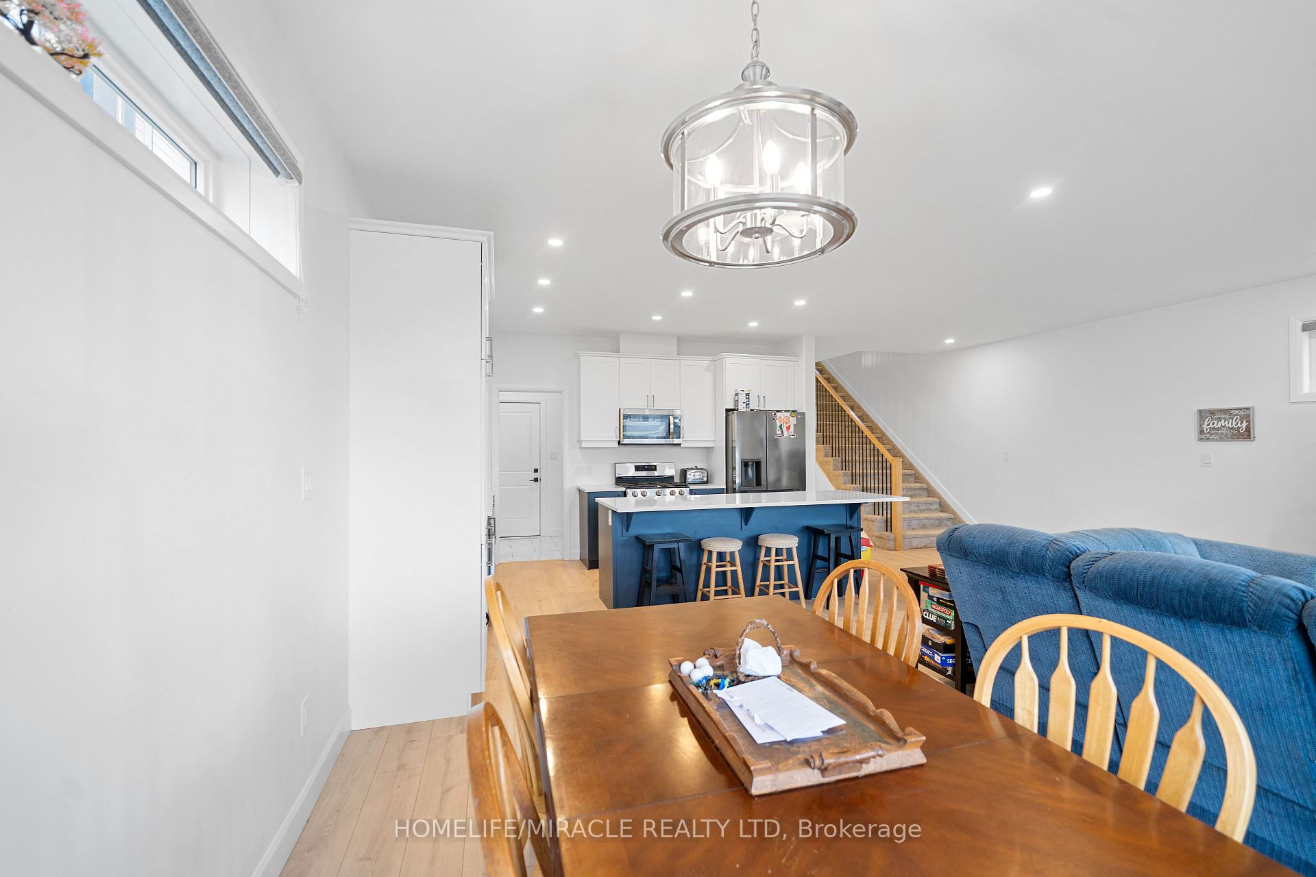 Photo 12 of 32 Walden Pond Drive, Loyalist, Amherstview — HOMEH