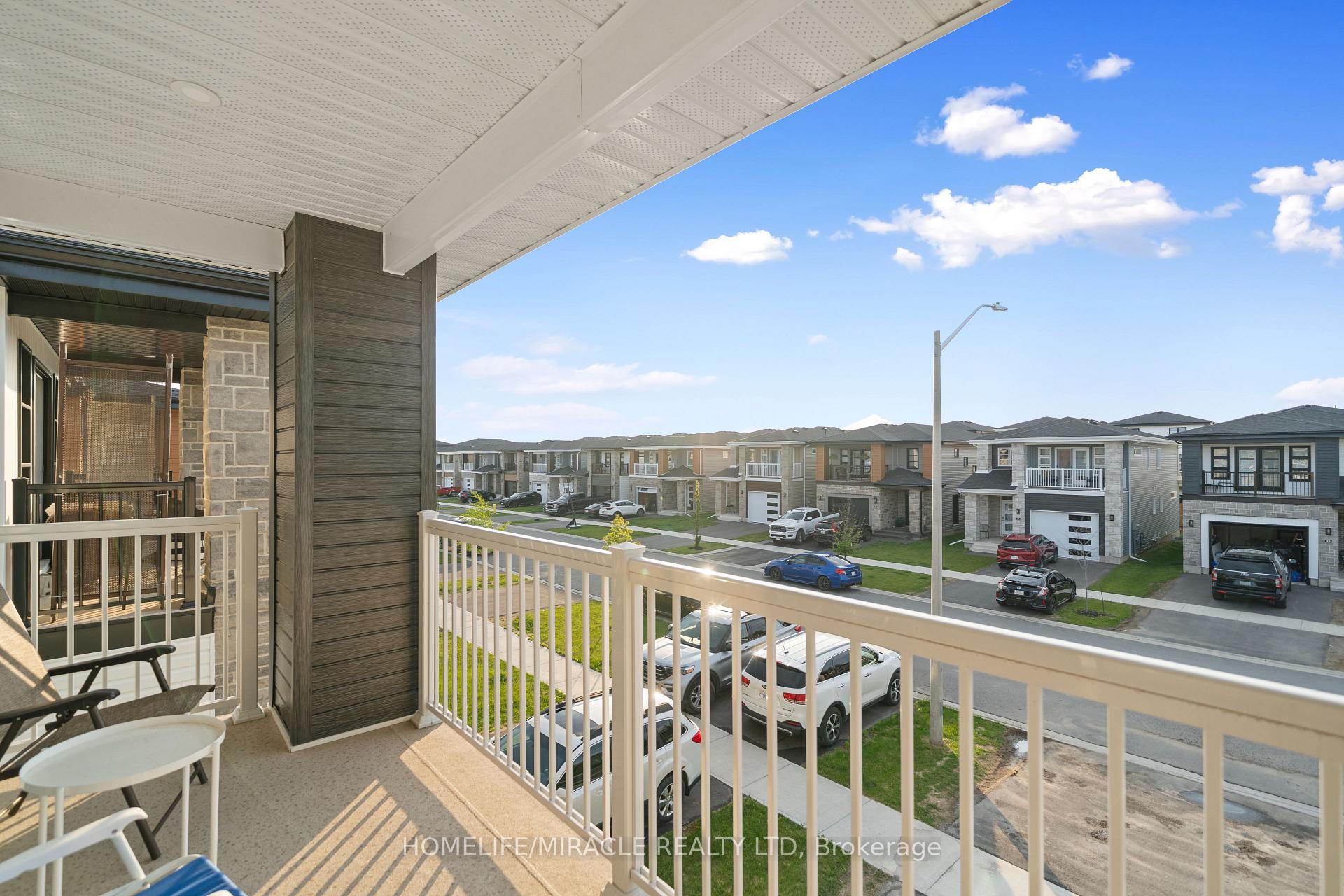 Photo 26 of 32 Walden Pond Drive, Loyalist, Amherstview — HOMEH
