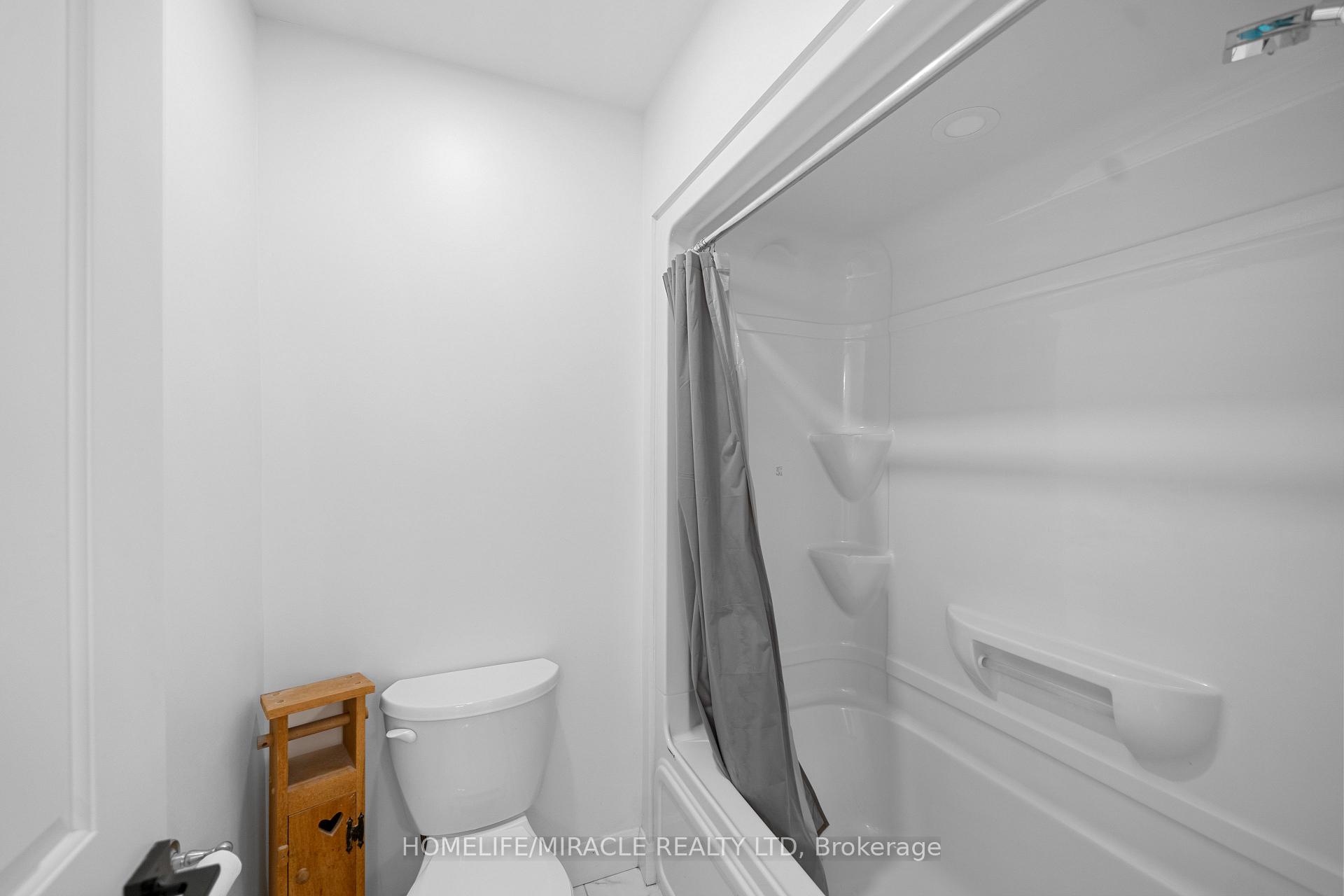 Photo 32 of 32 Walden Pond Drive, Loyalist, Amherstview — HOMEH