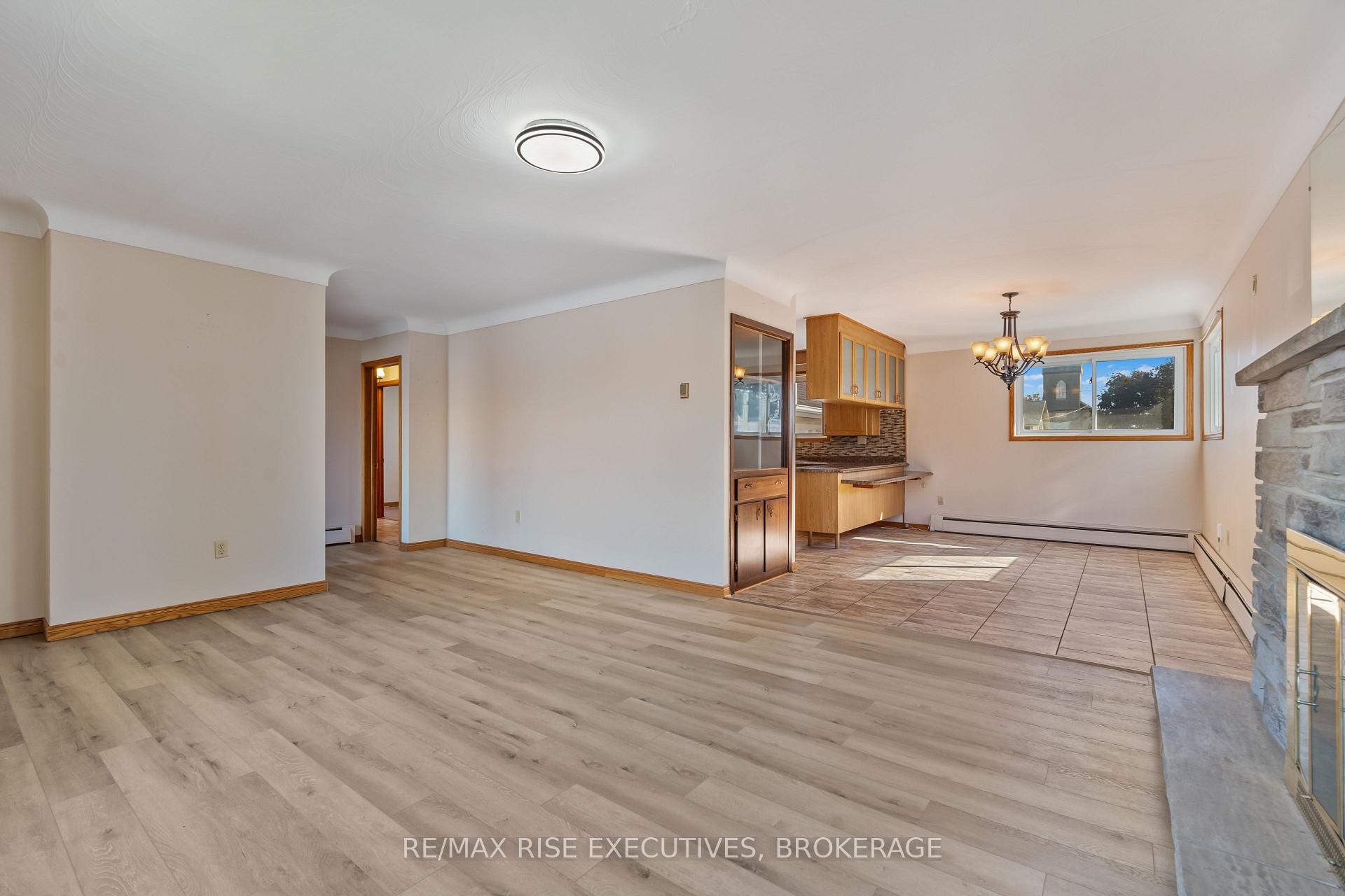 Photo 5 of 19 North Street, Loyalist, Odessa — HOMEH