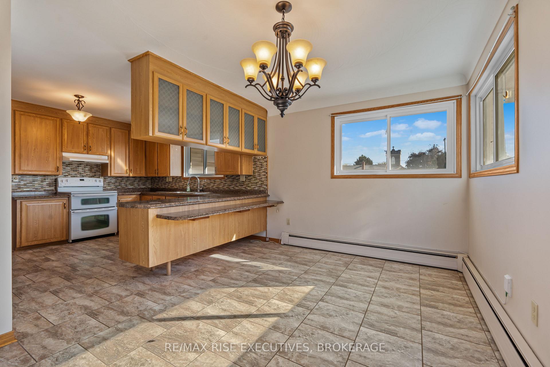 Photo 6 of 19 North Street, Loyalist, Odessa — HOMEH