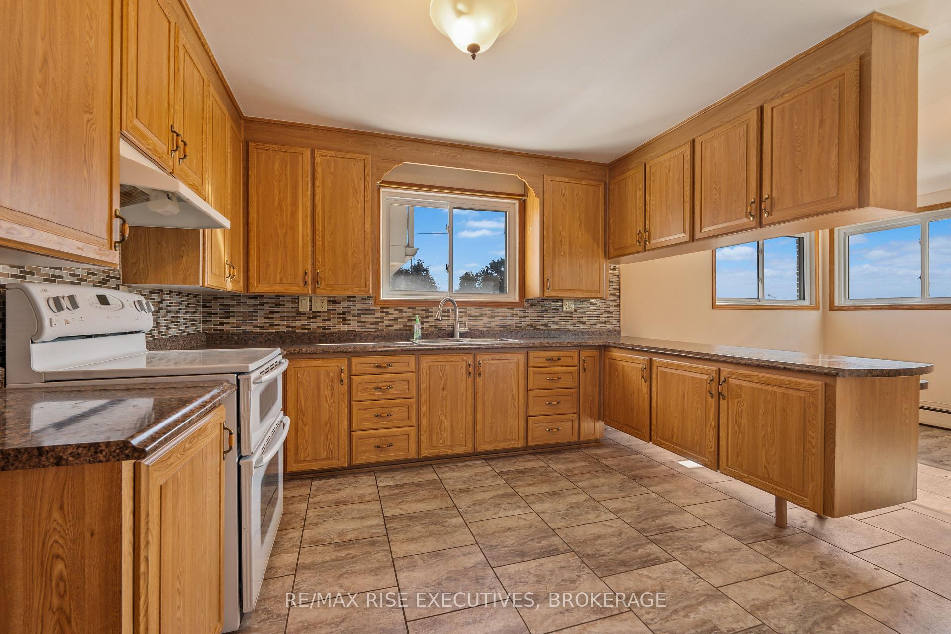 Photo 11 of 19 North Street, Loyalist, Odessa — HOMEH