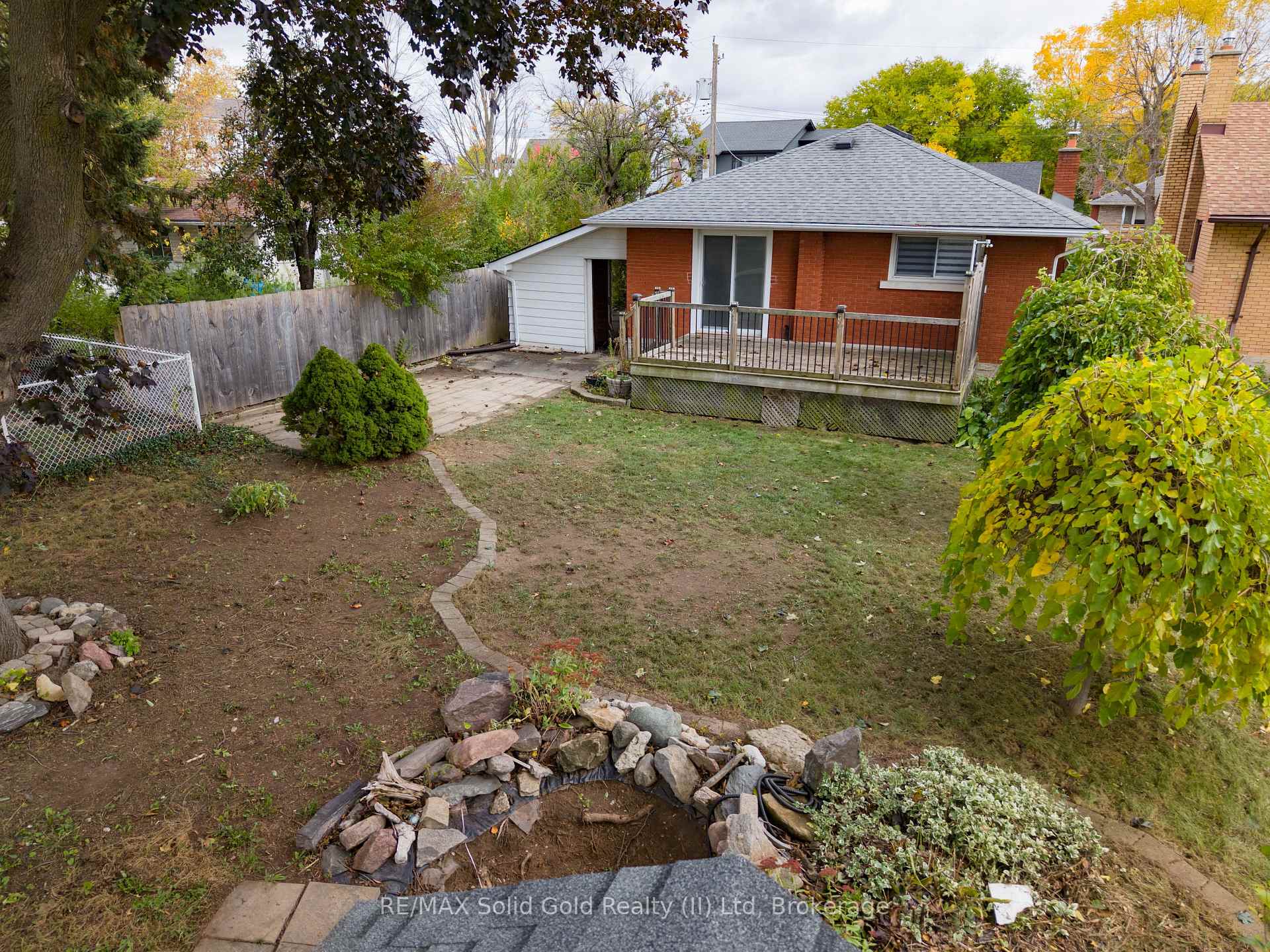 Photo 5 of 246 Eighth Avenue, Kitchener — HOMEH