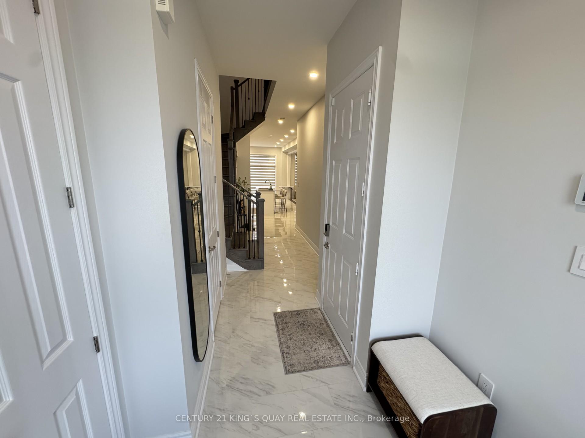 Photo 5 of 135 Jinnah Avenue, Markham, Middlefield — HOMEH