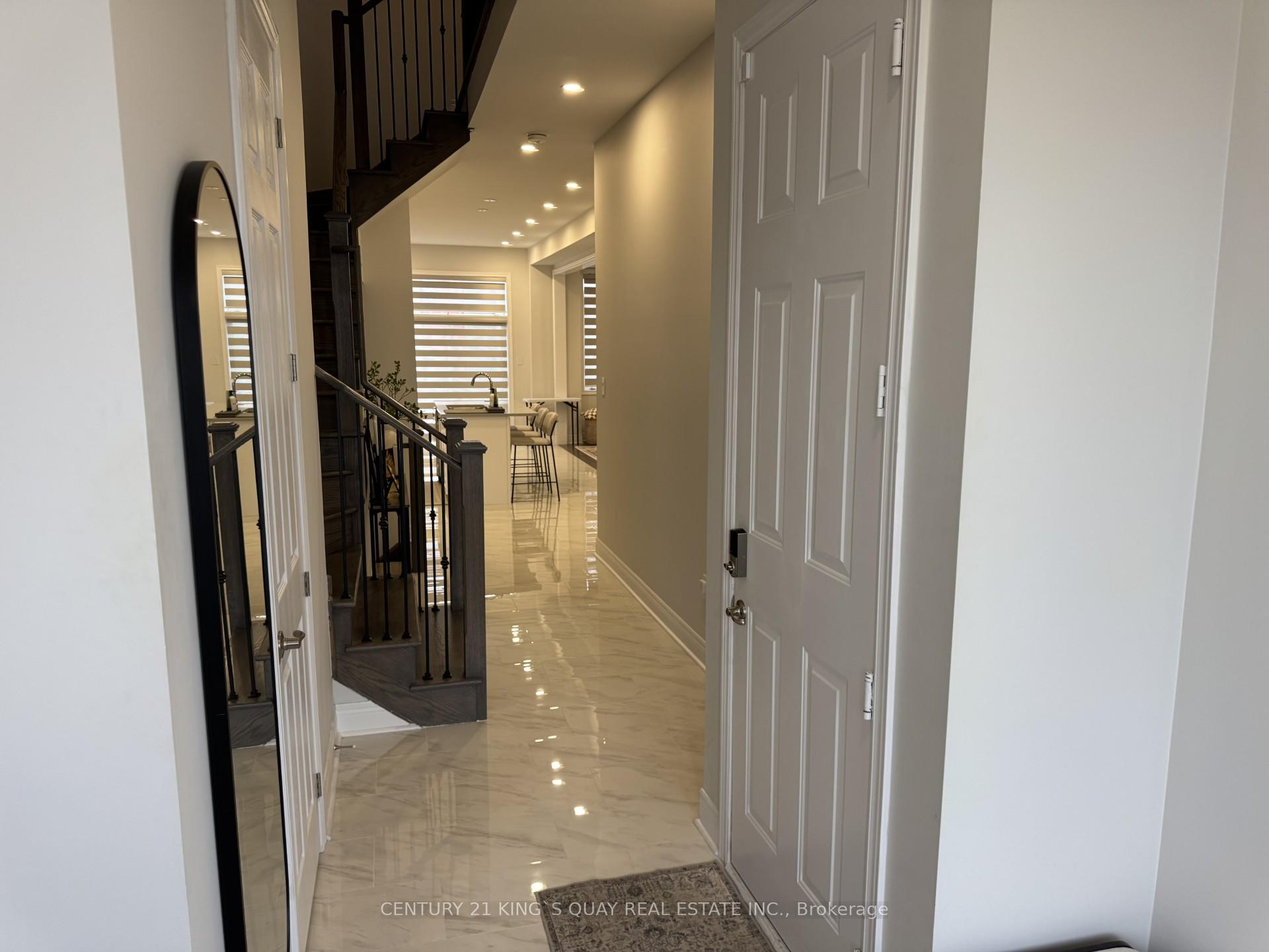 Photo 6 of 135 Jinnah Avenue, Markham, Middlefield — HOMEH