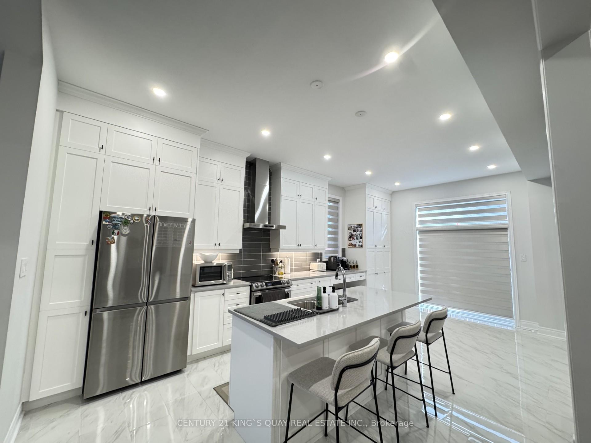 Photo 15 of 135 Jinnah Avenue, Markham, Middlefield — HOMEH