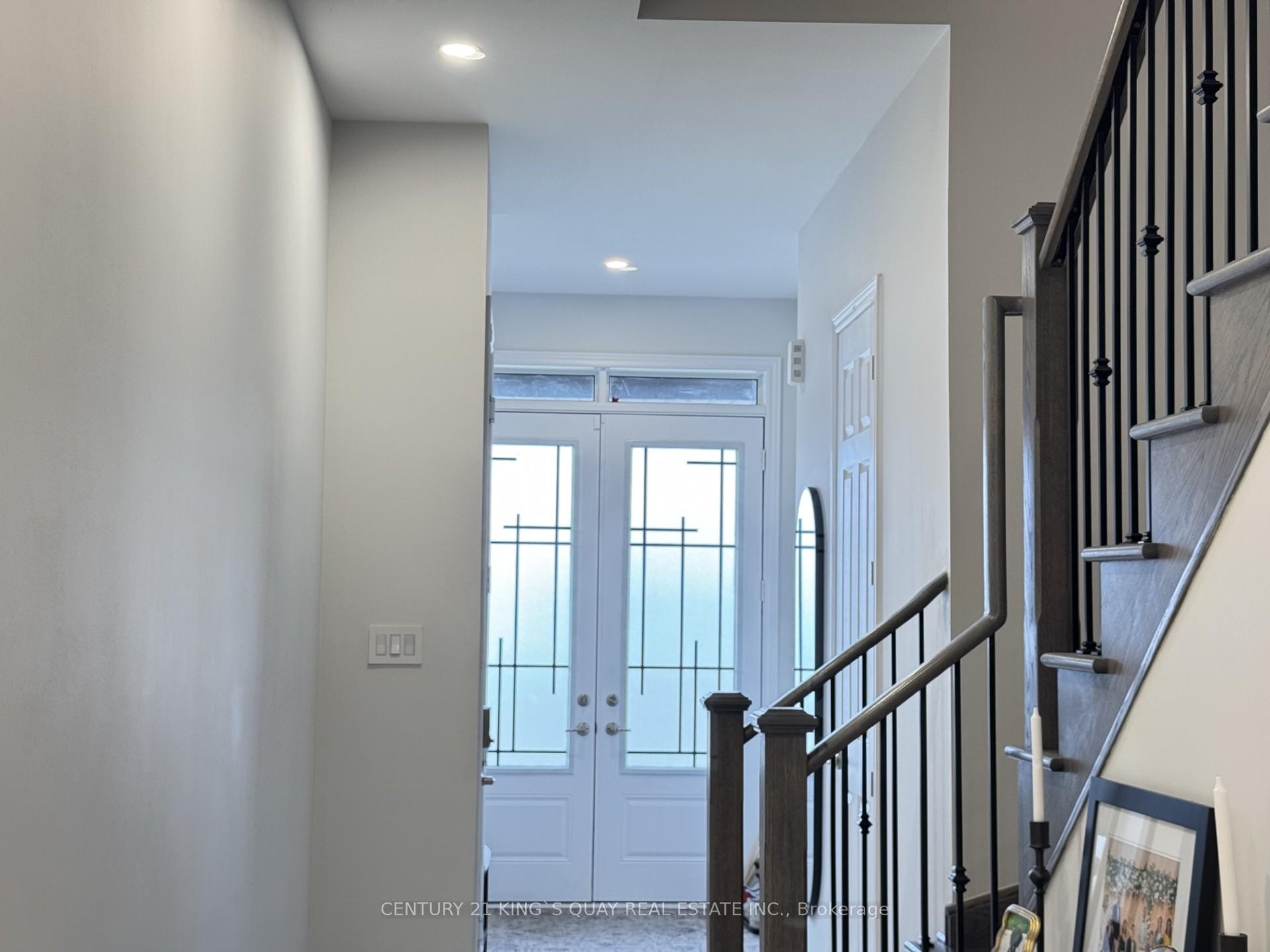 Photo 19 of 135 Jinnah Avenue, Markham, Middlefield — HOMEH