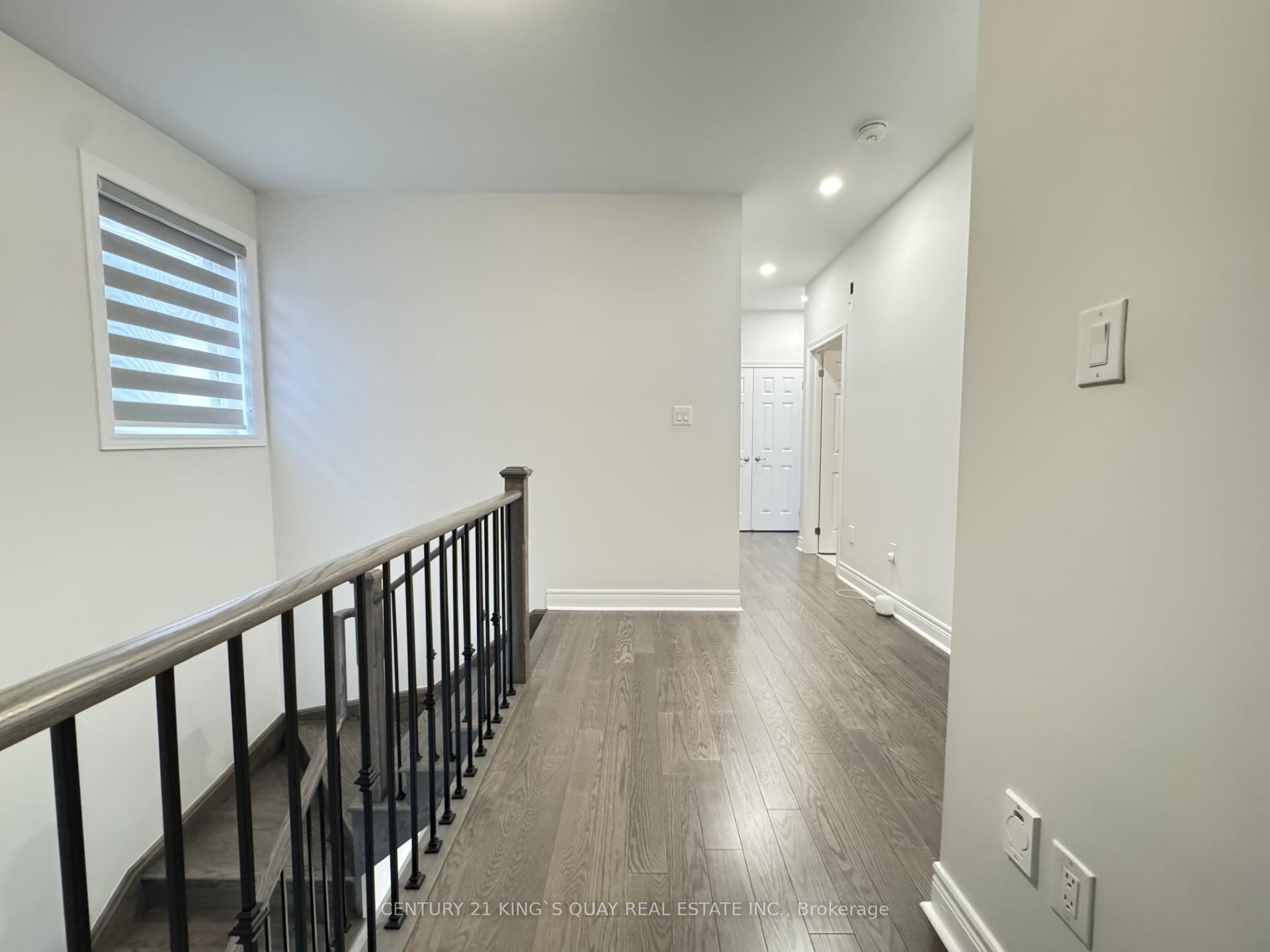 Photo 24 of 135 Jinnah Avenue, Markham, Middlefield — HOMEH