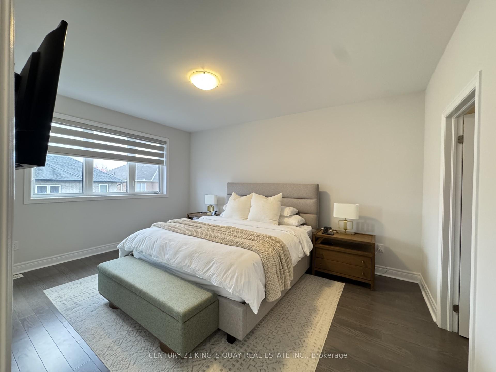 Photo 25 of 135 Jinnah Avenue, Markham, Middlefield — HOMEH