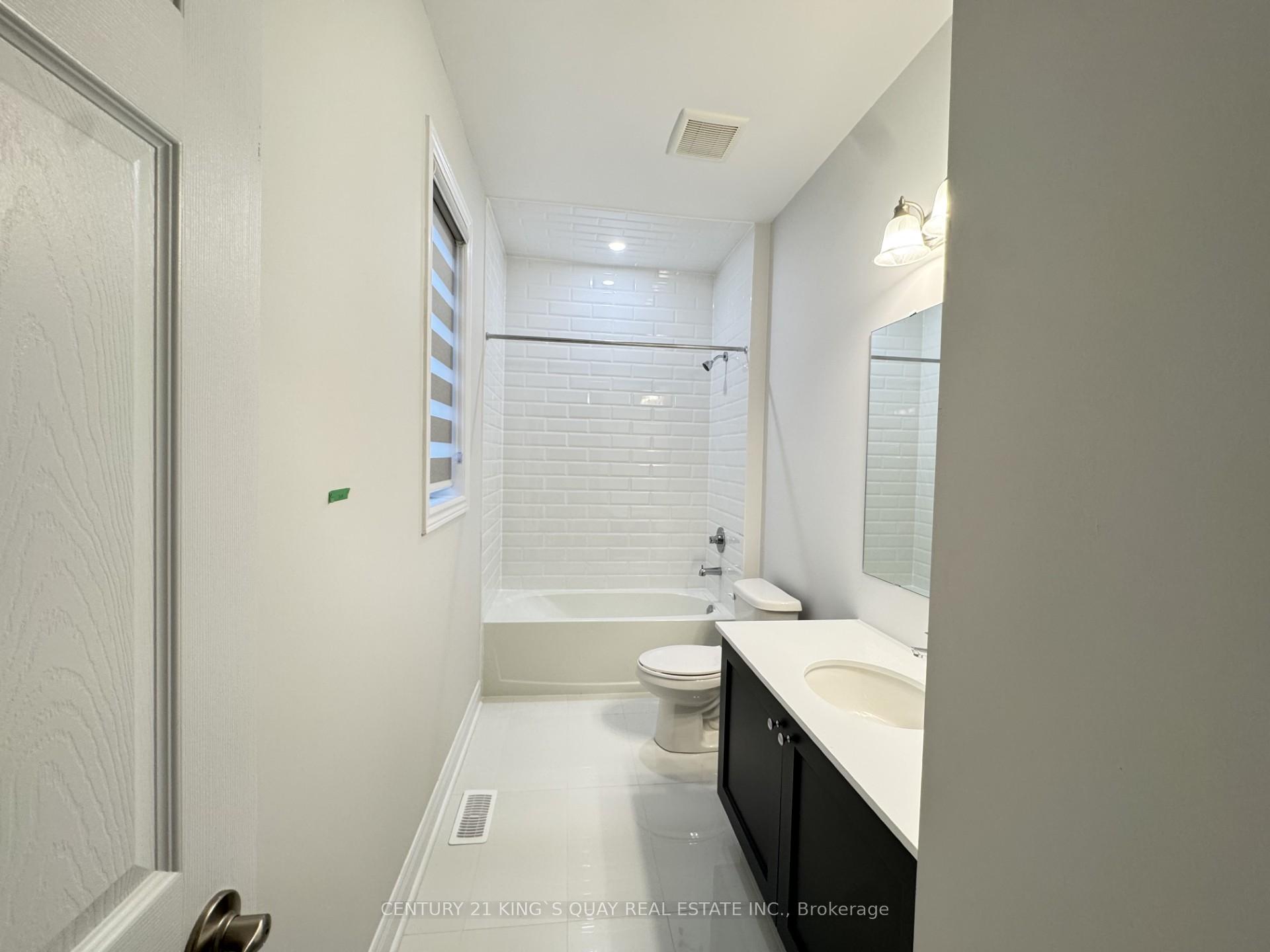 Photo 30 of 135 Jinnah Avenue, Markham, Middlefield — HOMEH