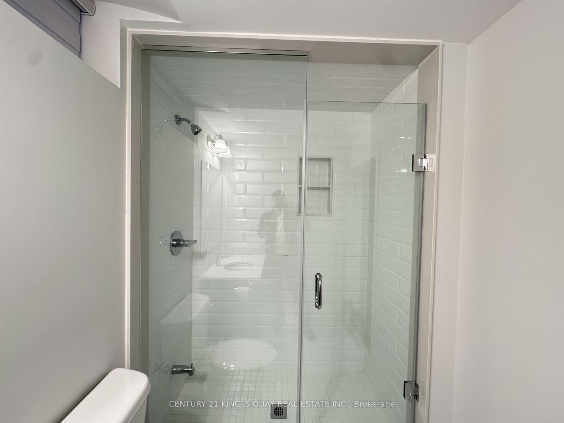 Photo 38 of 135 Jinnah Avenue, Markham, Middlefield — HOMEH