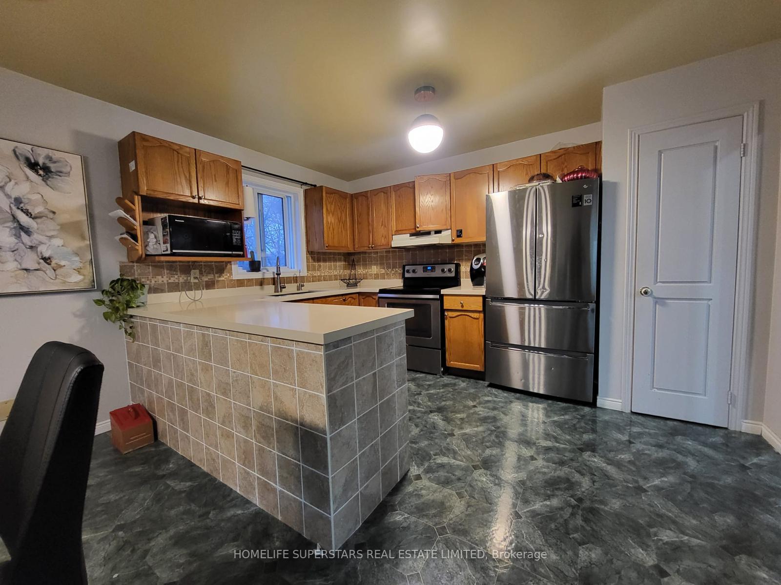 Photo 9 of 232 Melanie Lane, Lakeshore — HOMEH