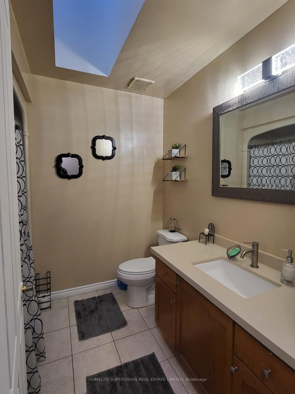 Photo 23 of 232 Melanie Lane, Lakeshore — HOMEH