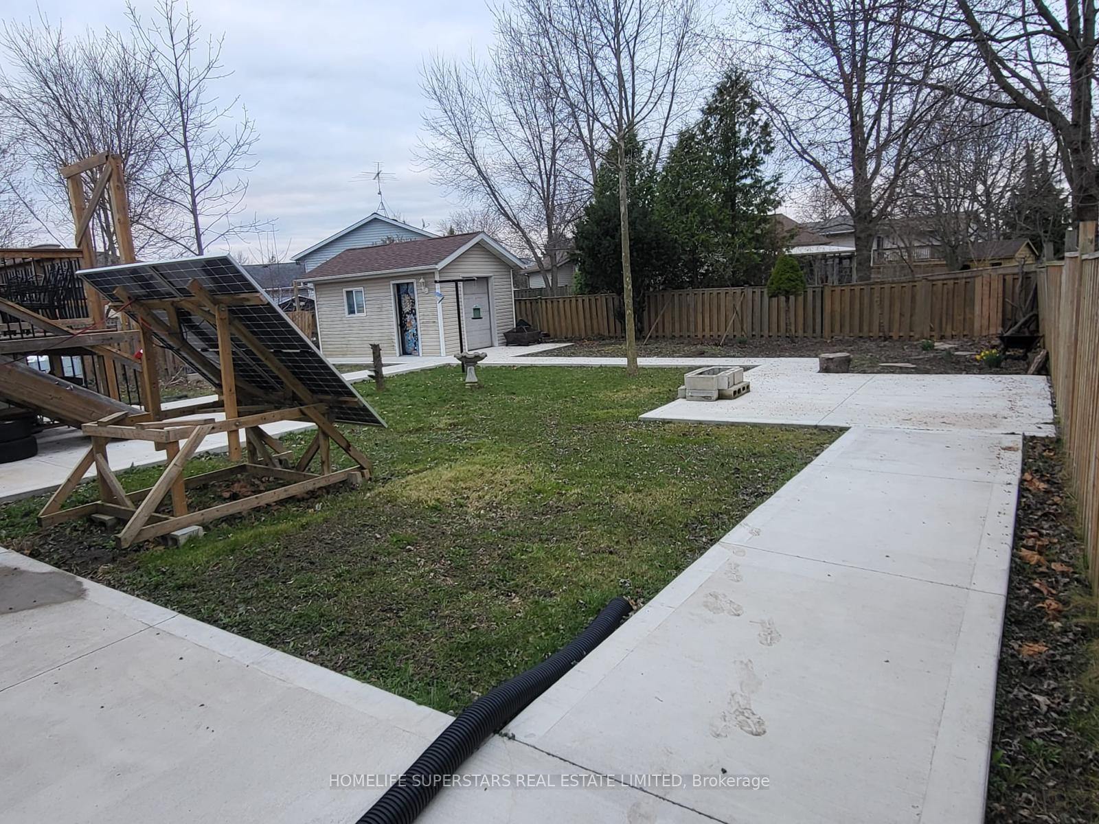 Photo 26 of 232 Melanie Lane, Lakeshore — HOMEH