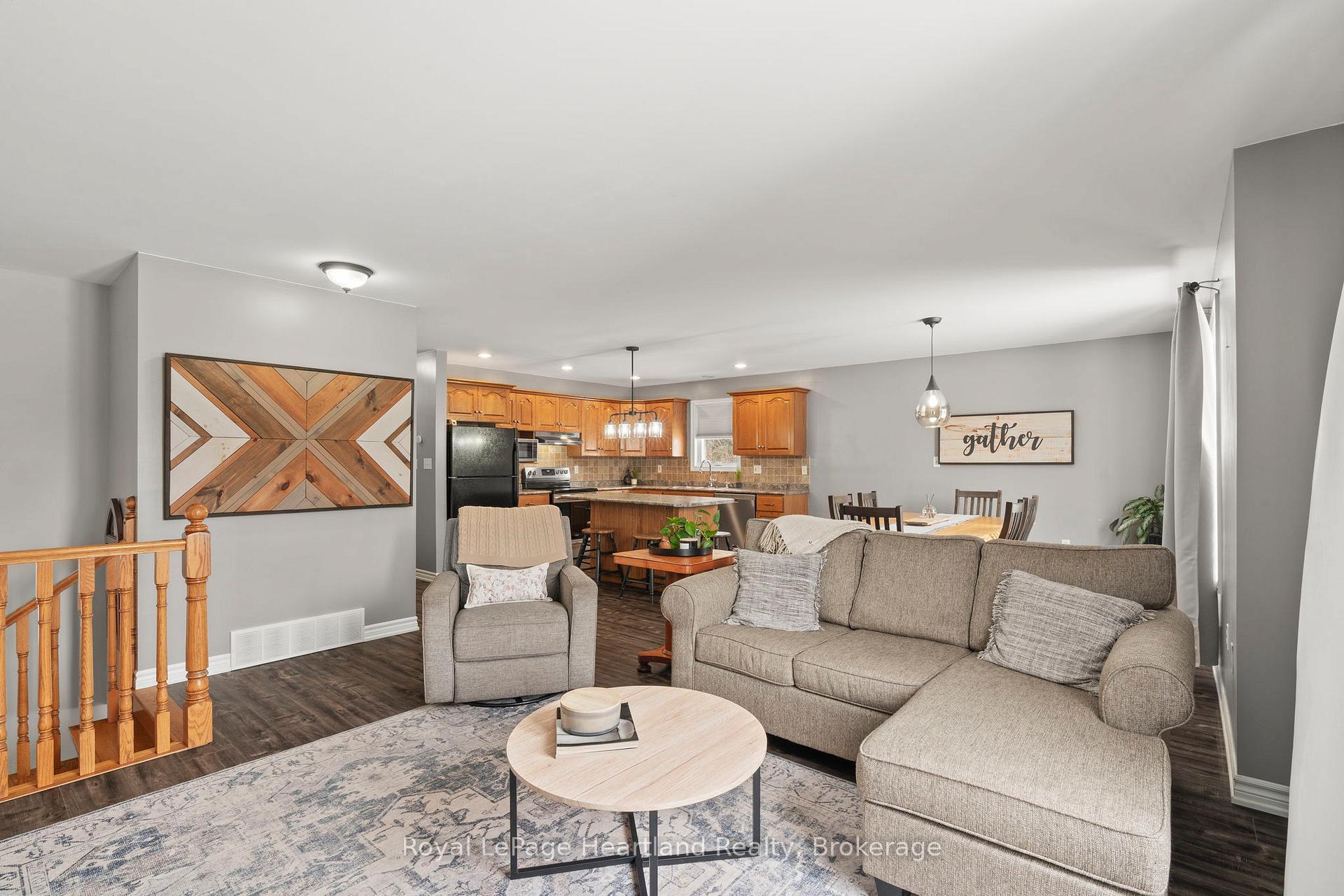 Photo 8 of 3020 Alice Street, Howick — HOMEH