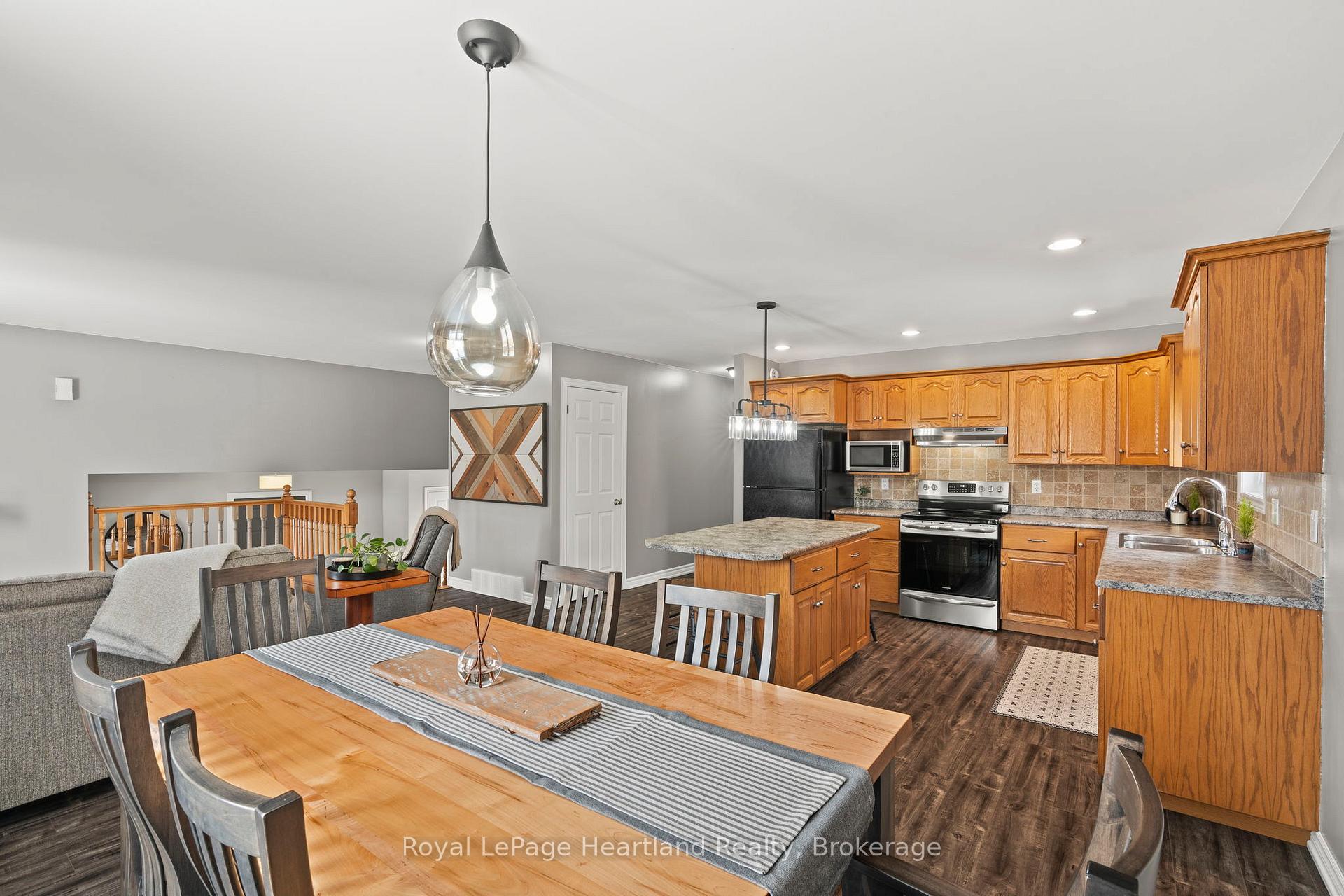 Photo 9 of 3020 Alice Street, Howick — HOMEH