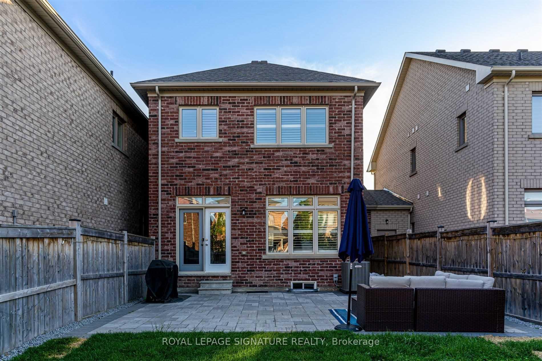 Photo 38 of 132 Alex Campbell Crescent, King, King City — HOMEH