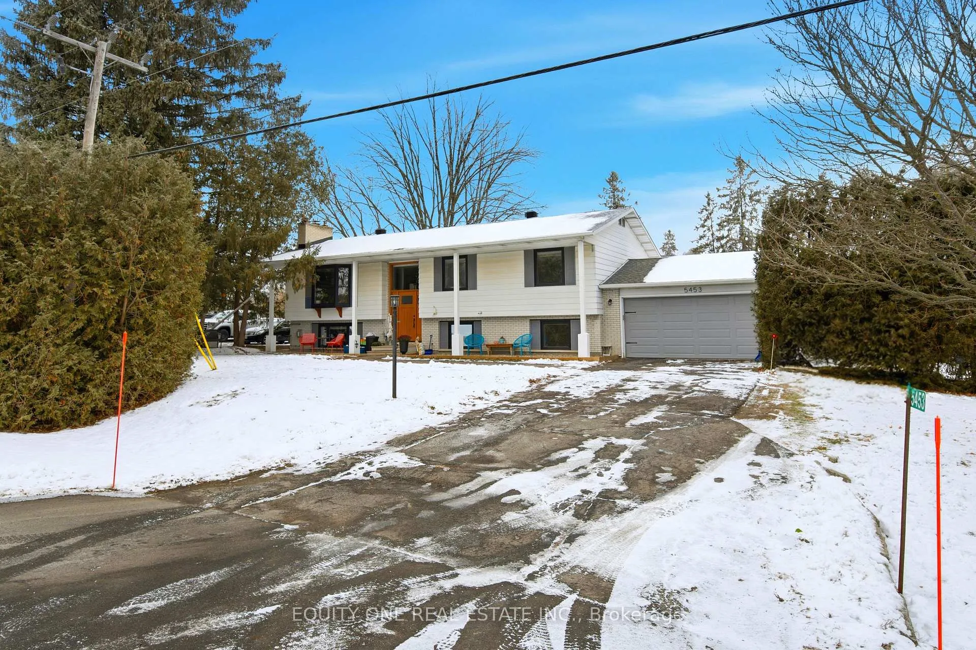 Front of 5453 Long Island Road