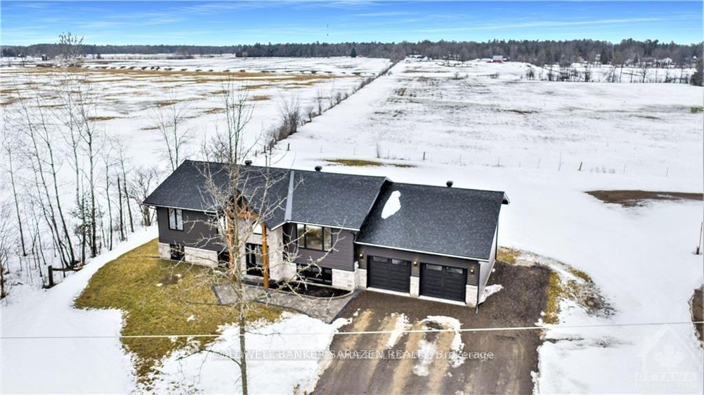 Photo 20 of 902 Munro Drive, McNab/Braeside, Mcnab/Braeside Twps — HOMEH