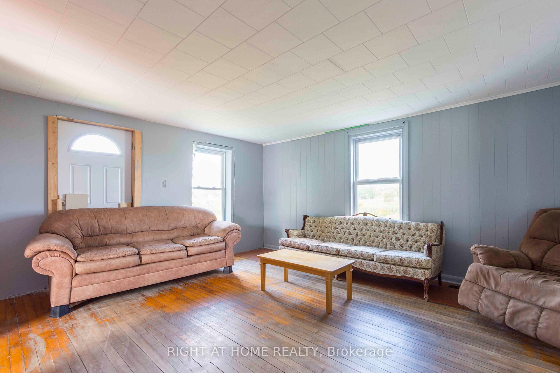 Photo 9 of 7 Pitts Landing Road, Madoc — HOMEH