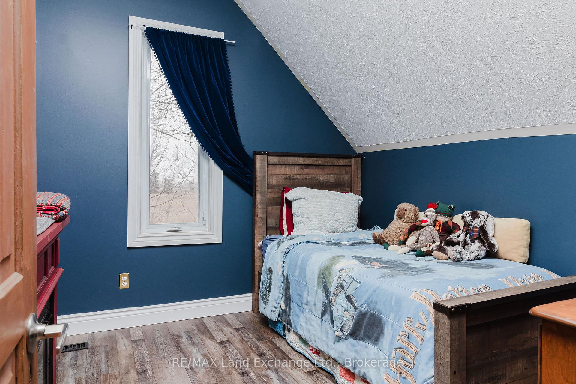 Photo 21 of 887 10th Concession, Kincardine — HOMEH