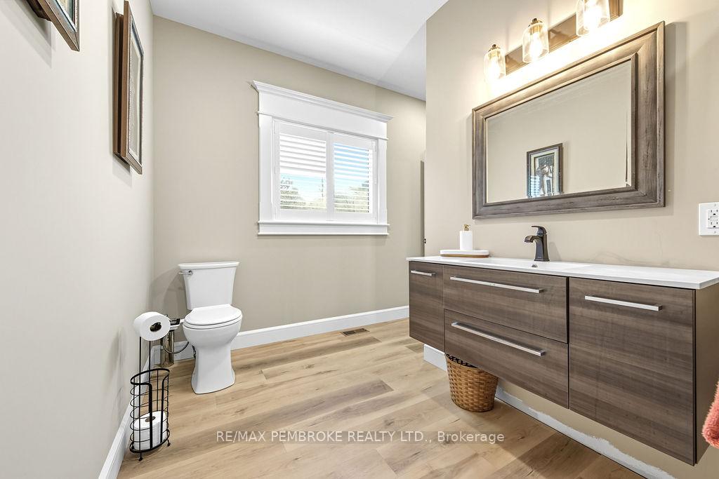 Photo 17 of 590 Schwan Road, Laurentian Valley — HOMEH