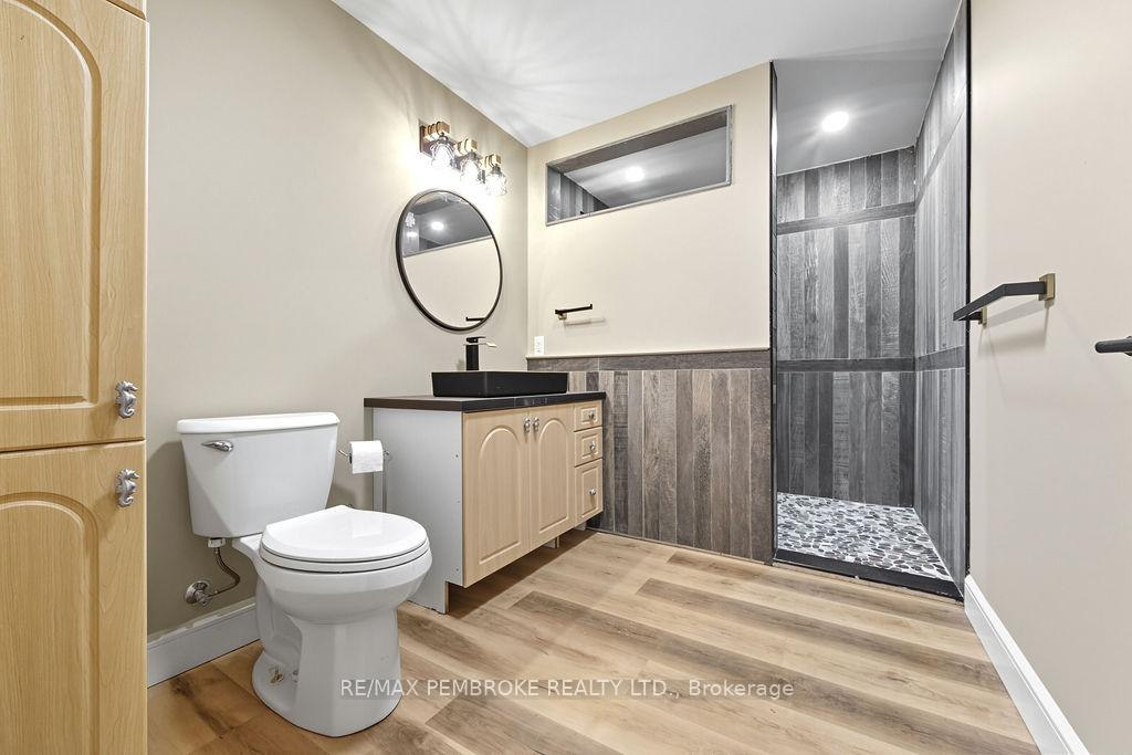 Photo 43 of 590 Schwan Road, Laurentian Valley — HOMEH