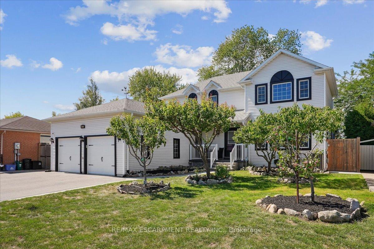 Photo 1 of 4965 Alexandra Avenue, Lincoln, Beamsville — HOMEH