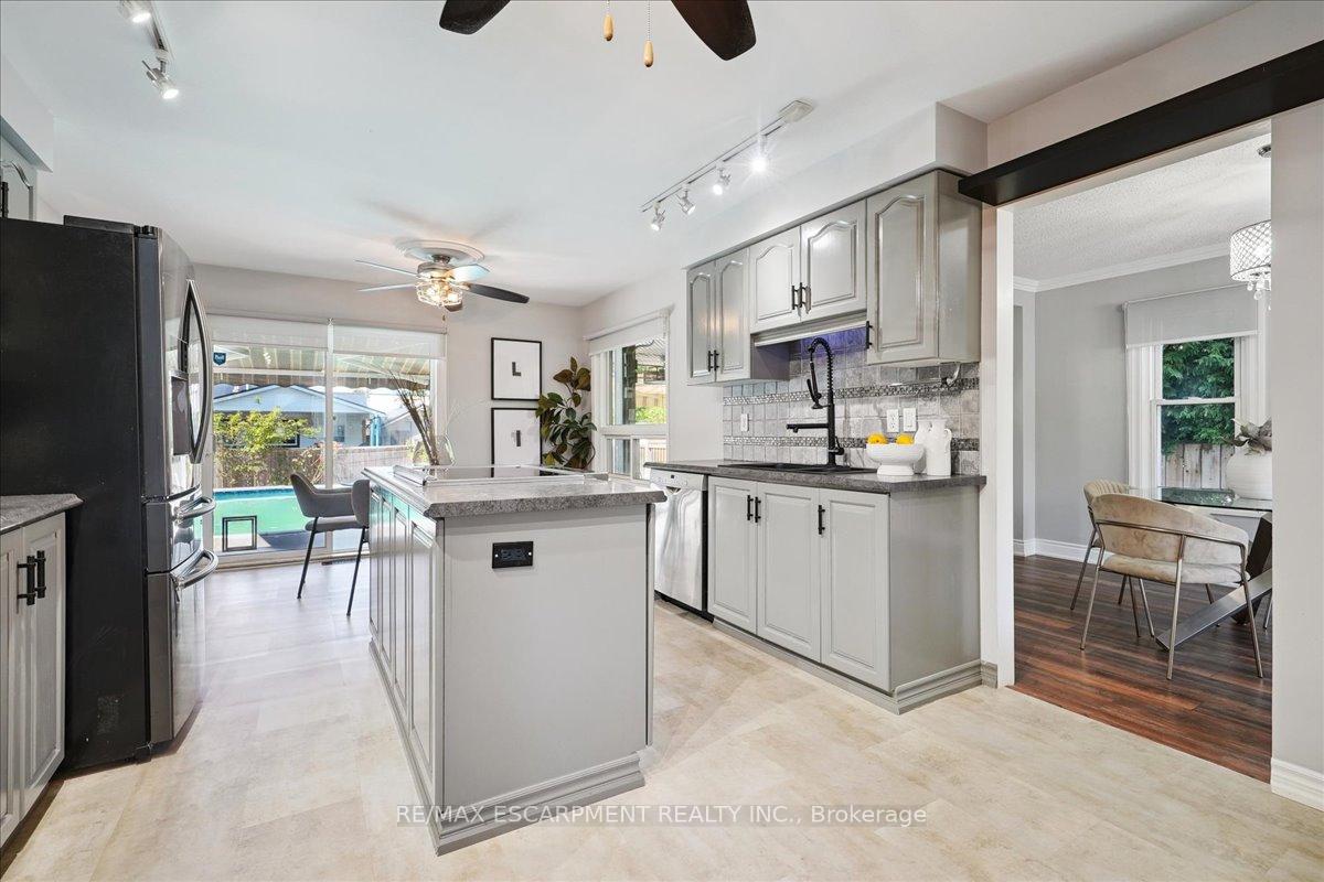 Photo 12 of 4965 Alexandra Avenue, Lincoln, Beamsville — HOMEH