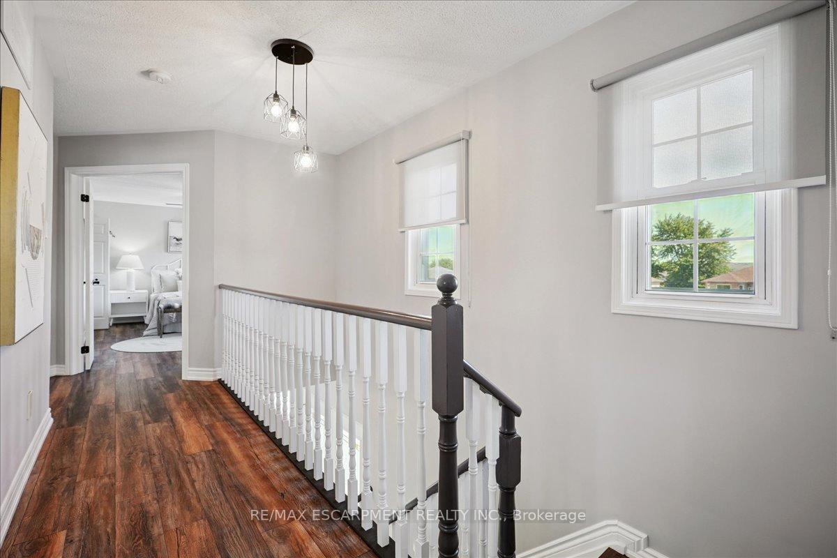 Photo 23 of 4965 Alexandra Avenue, Lincoln, Beamsville — HOMEH