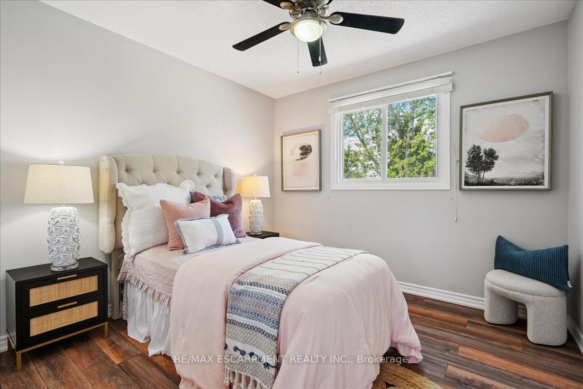 Photo 28 of 4965 Alexandra Avenue, Lincoln, Beamsville — HOMEH