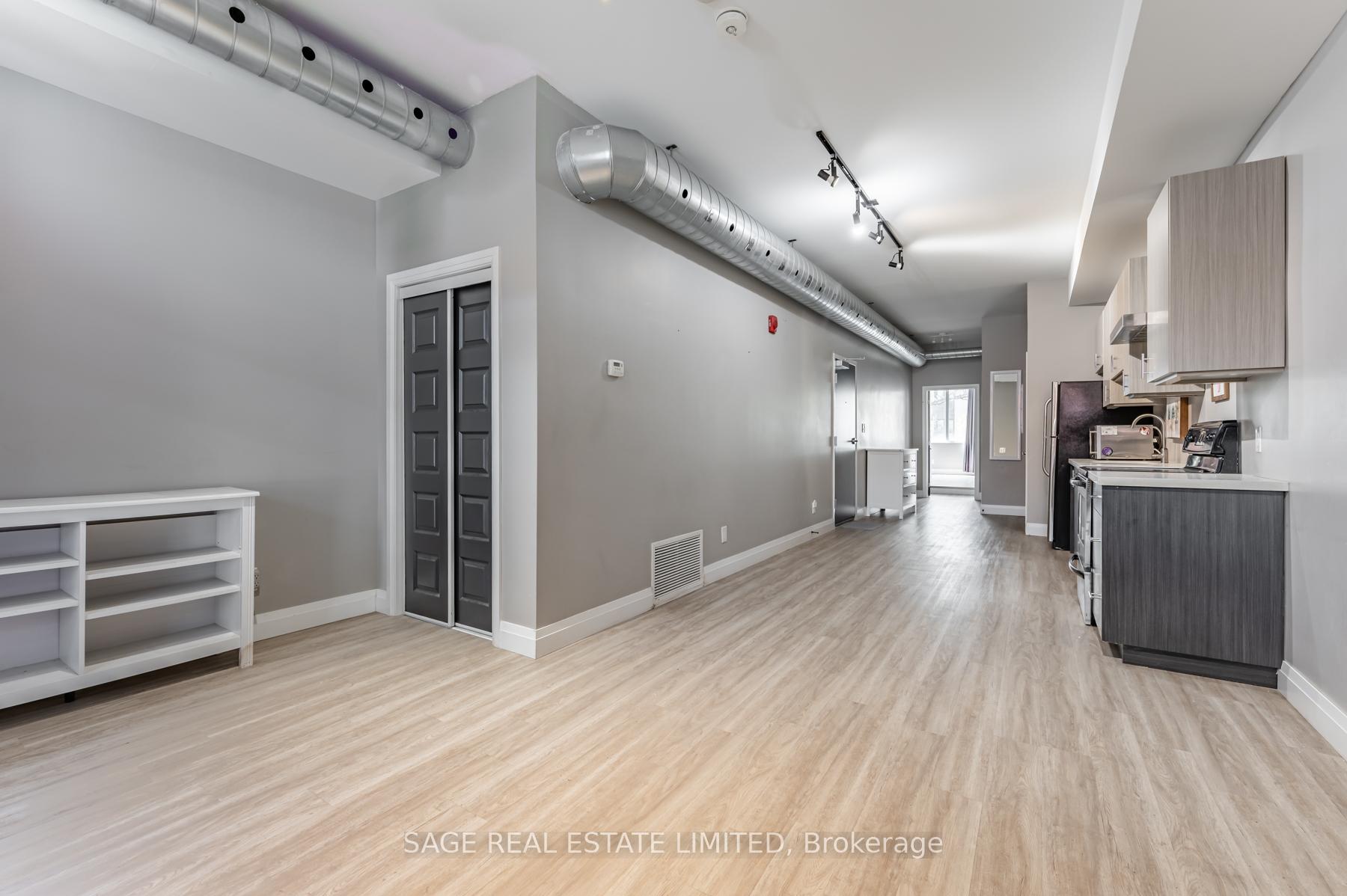 Front of Unit 2, 73 King Street E