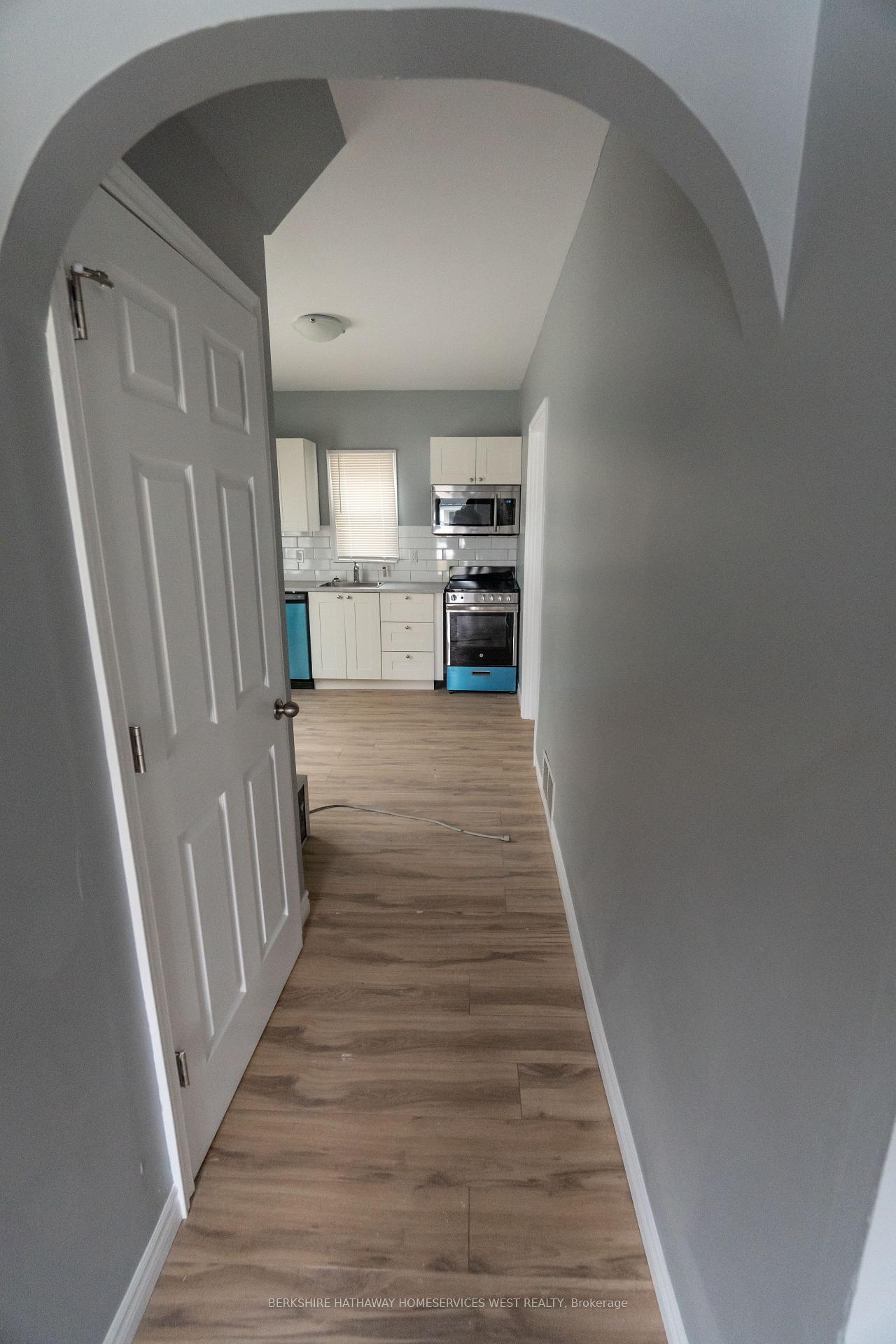 Photo 2 of Unit 1, 130 York Street, St. Catharines, Downtown — HOMEH