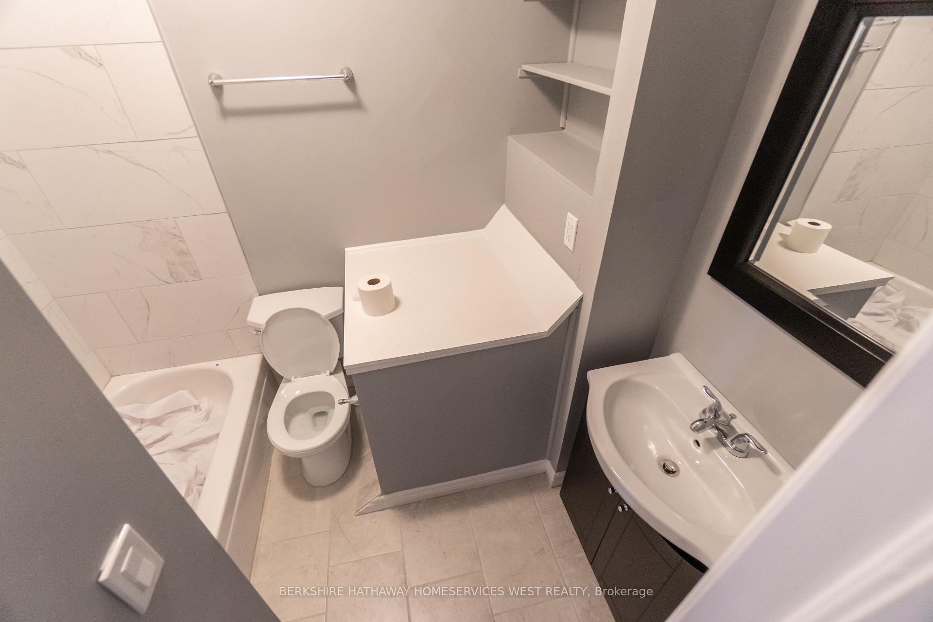 Photo 9 of Unit 1, 130 York Street, St. Catharines, Downtown — HOMEH