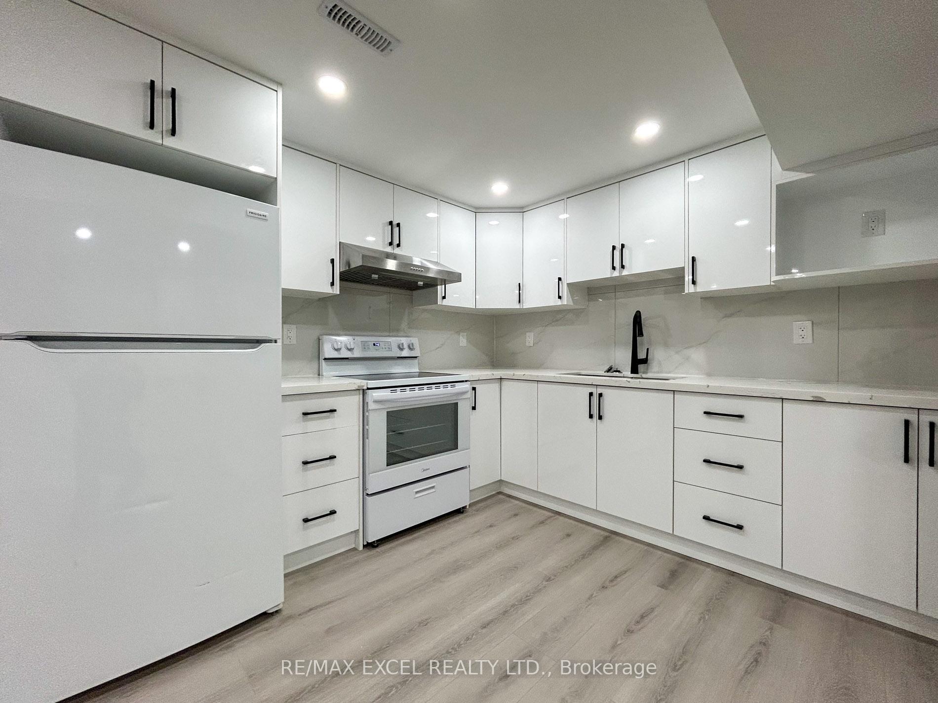 Photo 3 of Unit BSMT, 48 Karen Miles Crescent, Markham, Middlefield — HOMEH