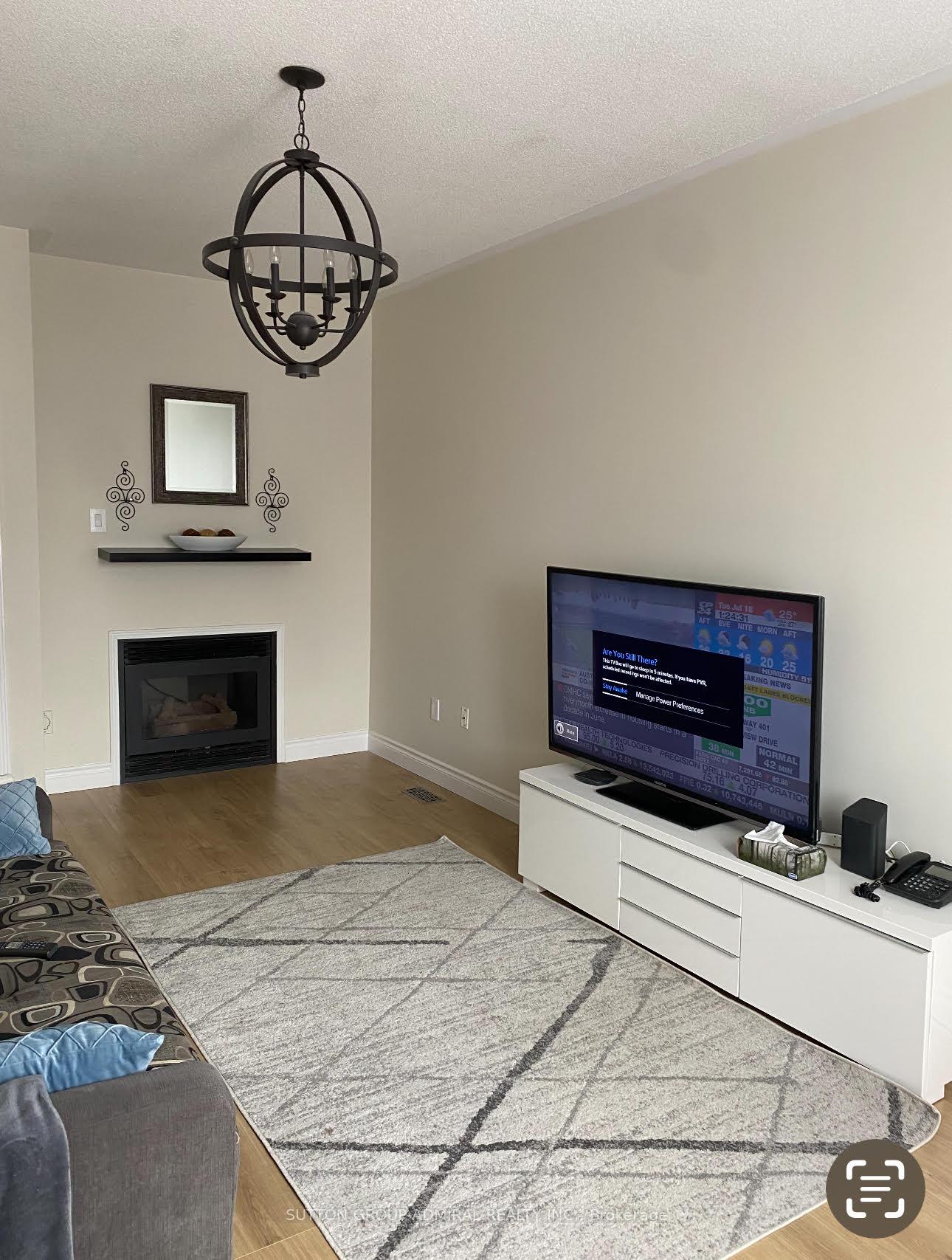 Photo 6 of 21 Miriam Garden Way, Vaughan, Beverley Glen — HOMEH