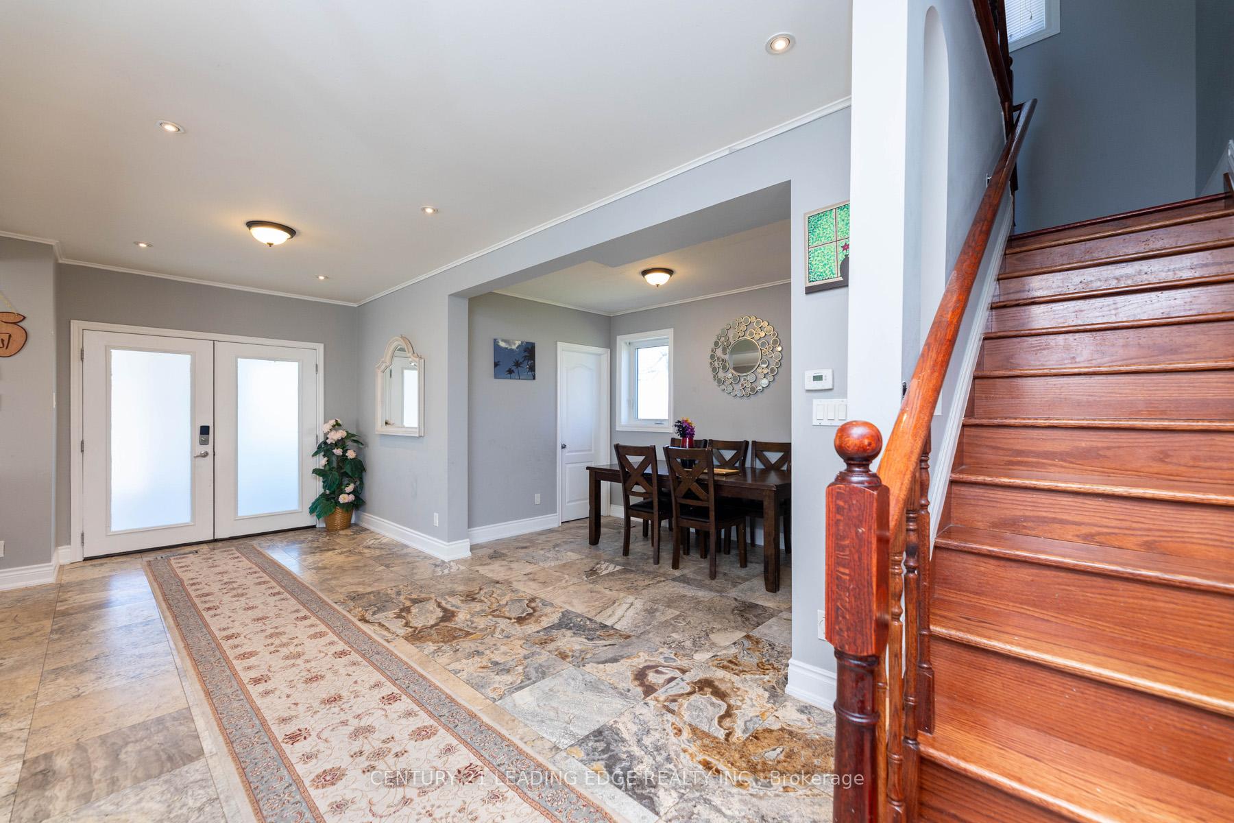 Photo 9 of 13286 Dufferin Street, King, King City — HOMEH